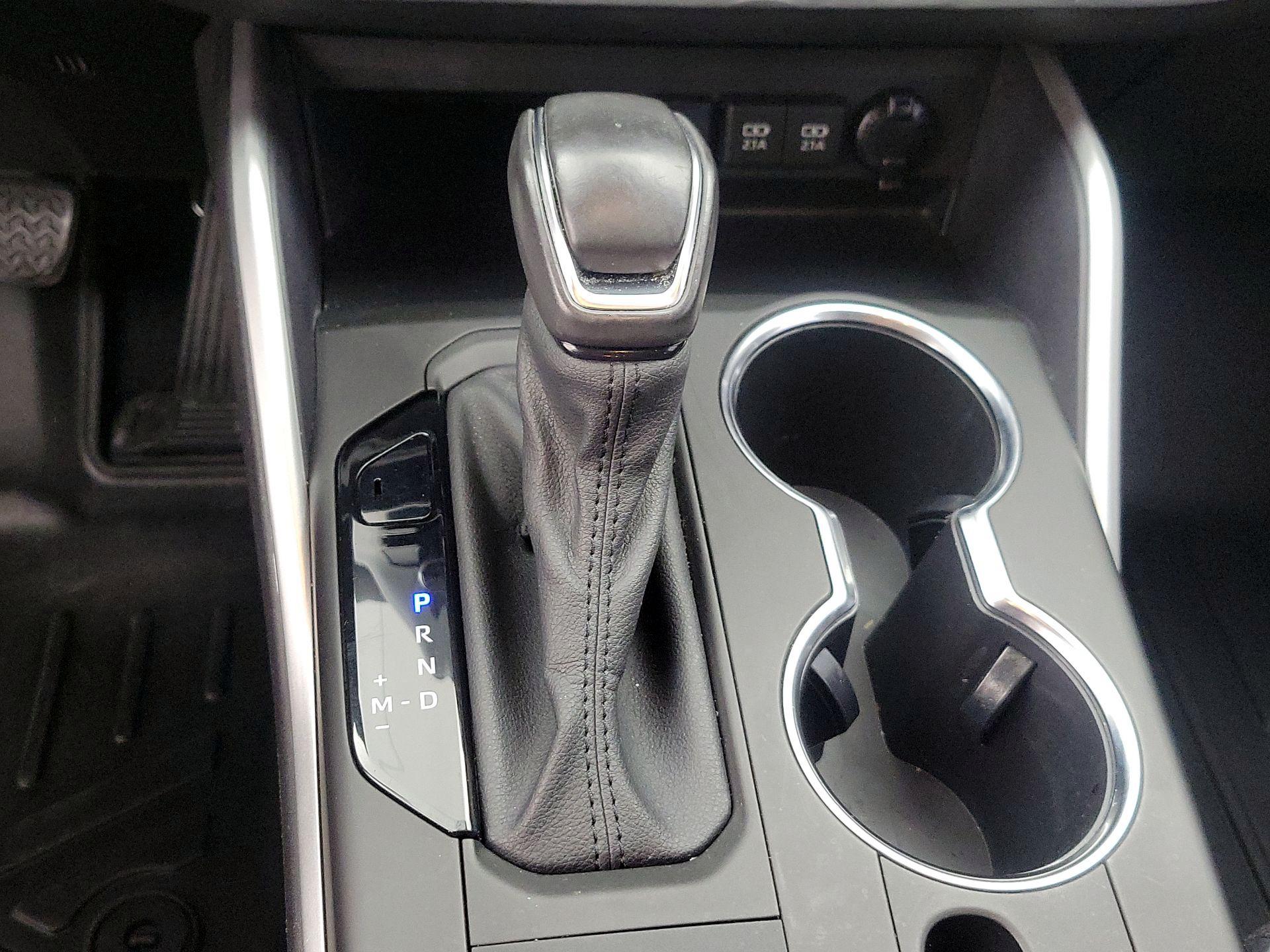 Thumbnail: 2020 Toyota Highlander - 17