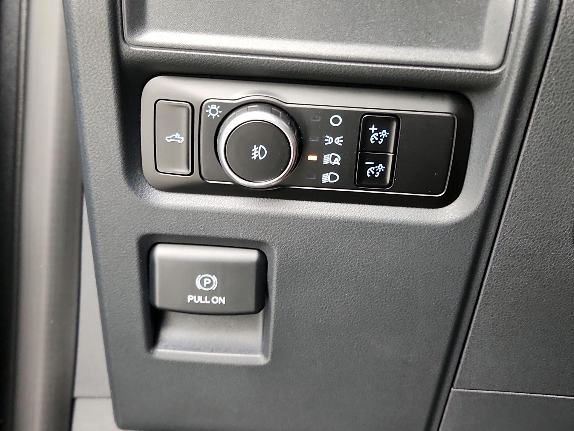 Thumbnail: 2023 Ford F-150 - 13