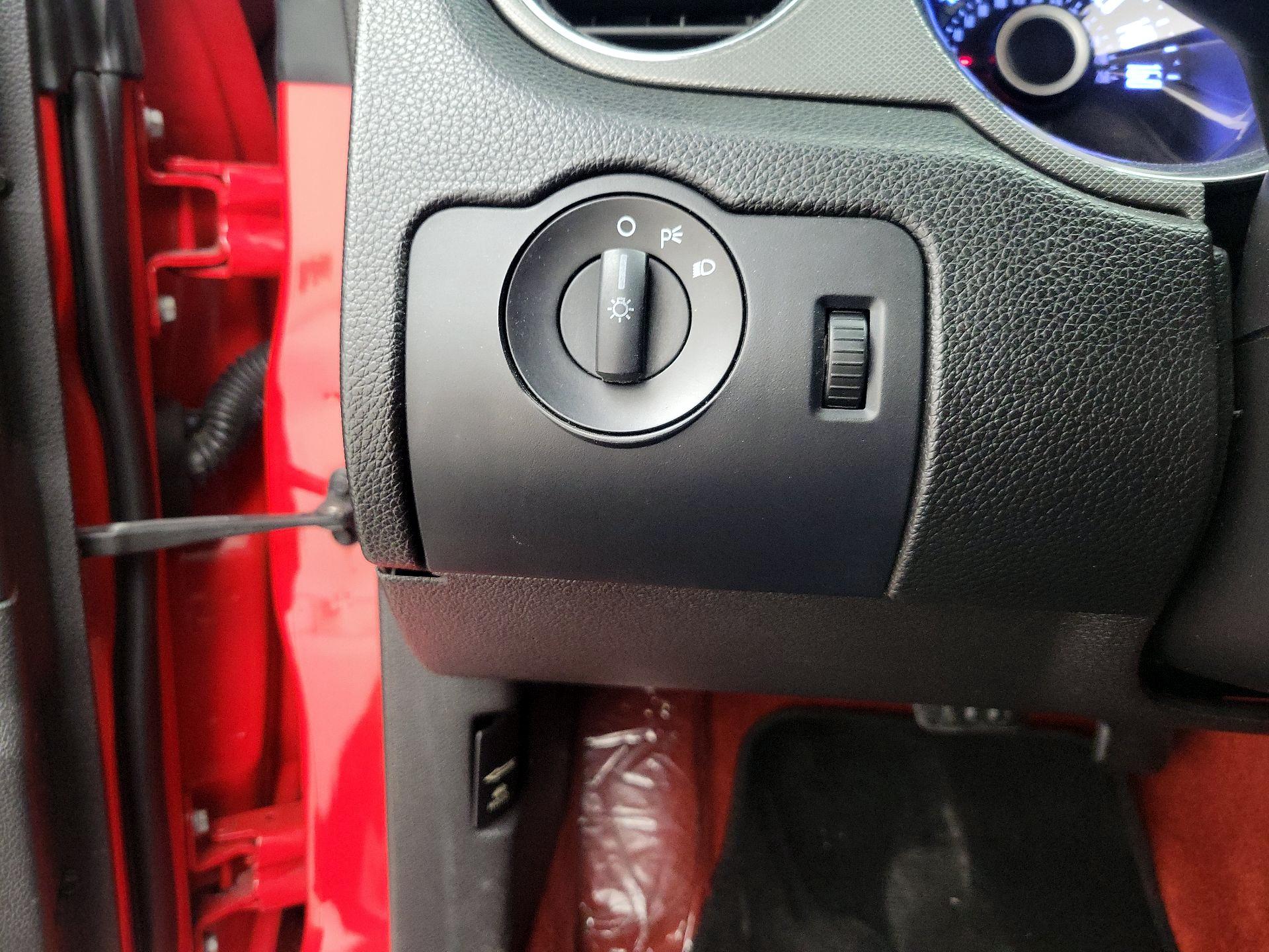 Thumbnail: 2014 Ford Mustang - 13