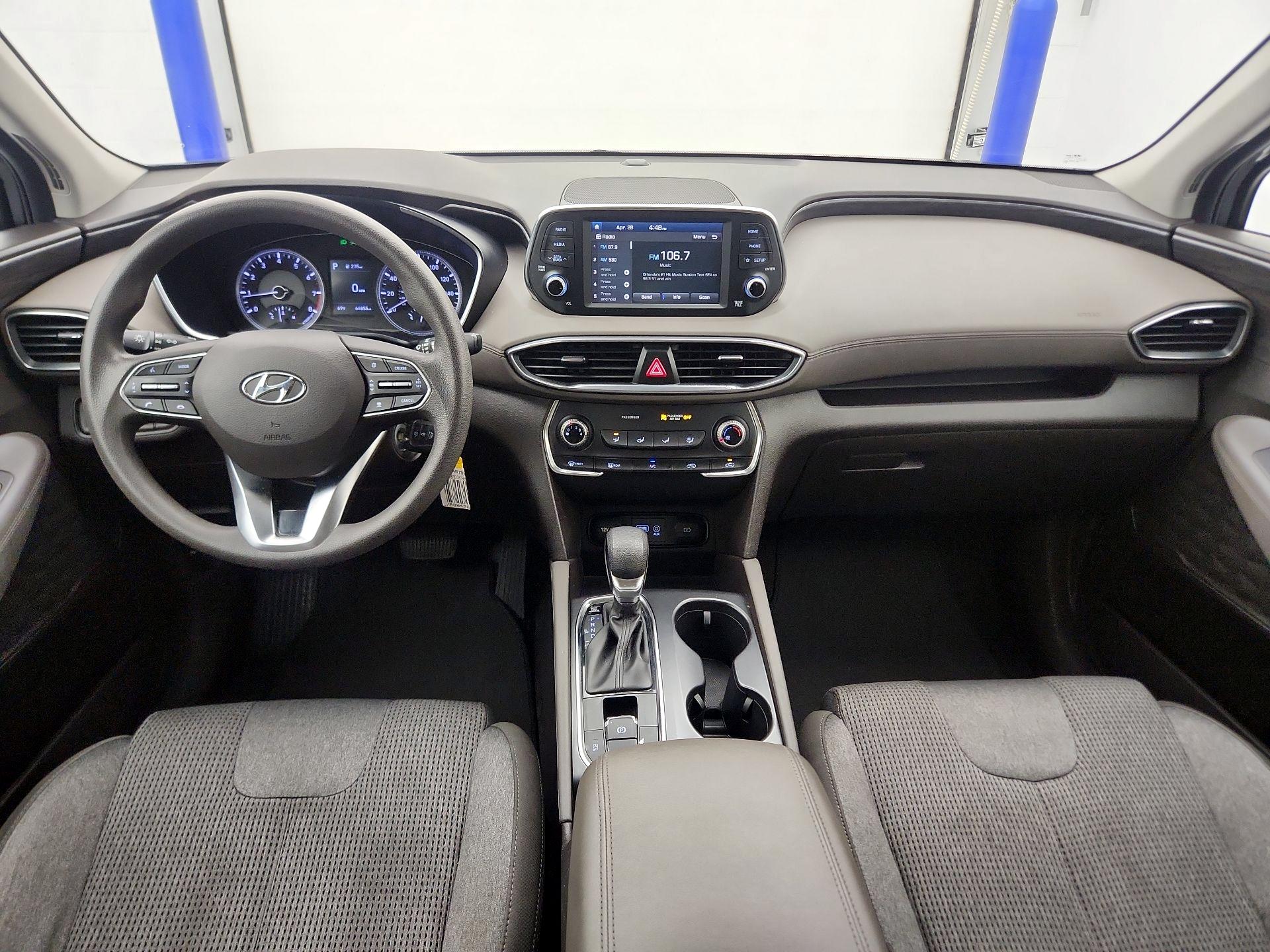 Thumbnail: 2019 Hyundai Santa Fe - 9