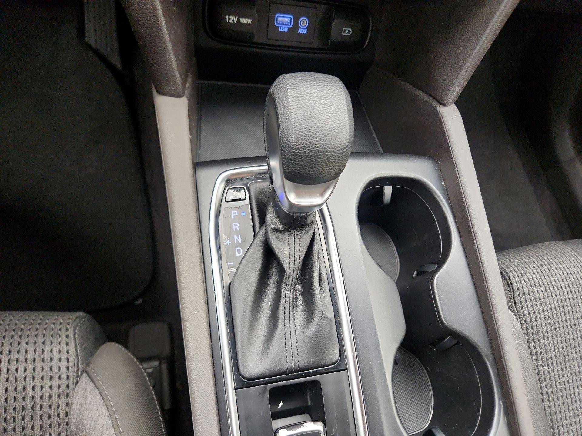 Thumbnail: 2019 Hyundai Santa Fe - 17