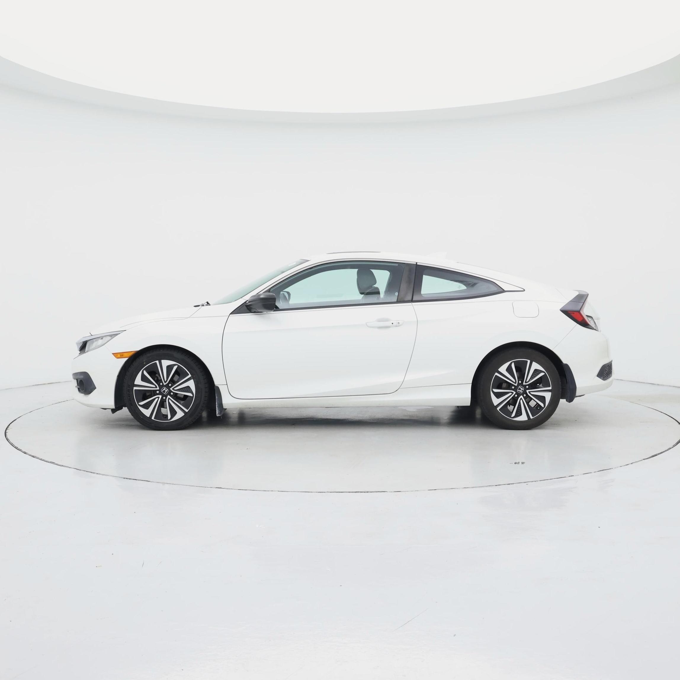 Thumbnail: 2017 Honda Civic - 3