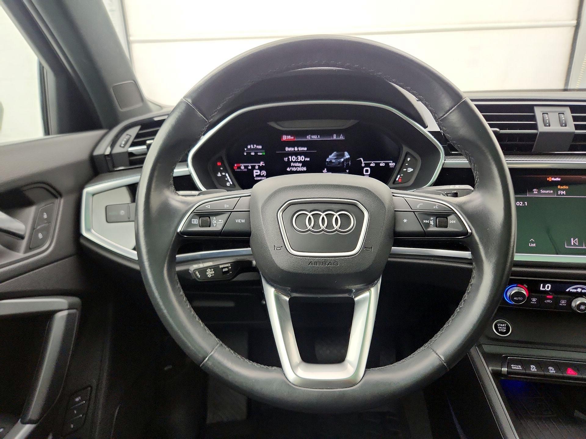 Thumbnail: 2022 Audi Q3 - 10