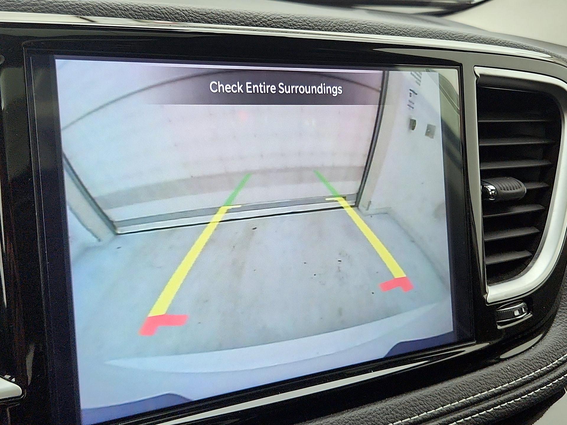 Thumbnail: 2023 Chrysler Pacifica - 15