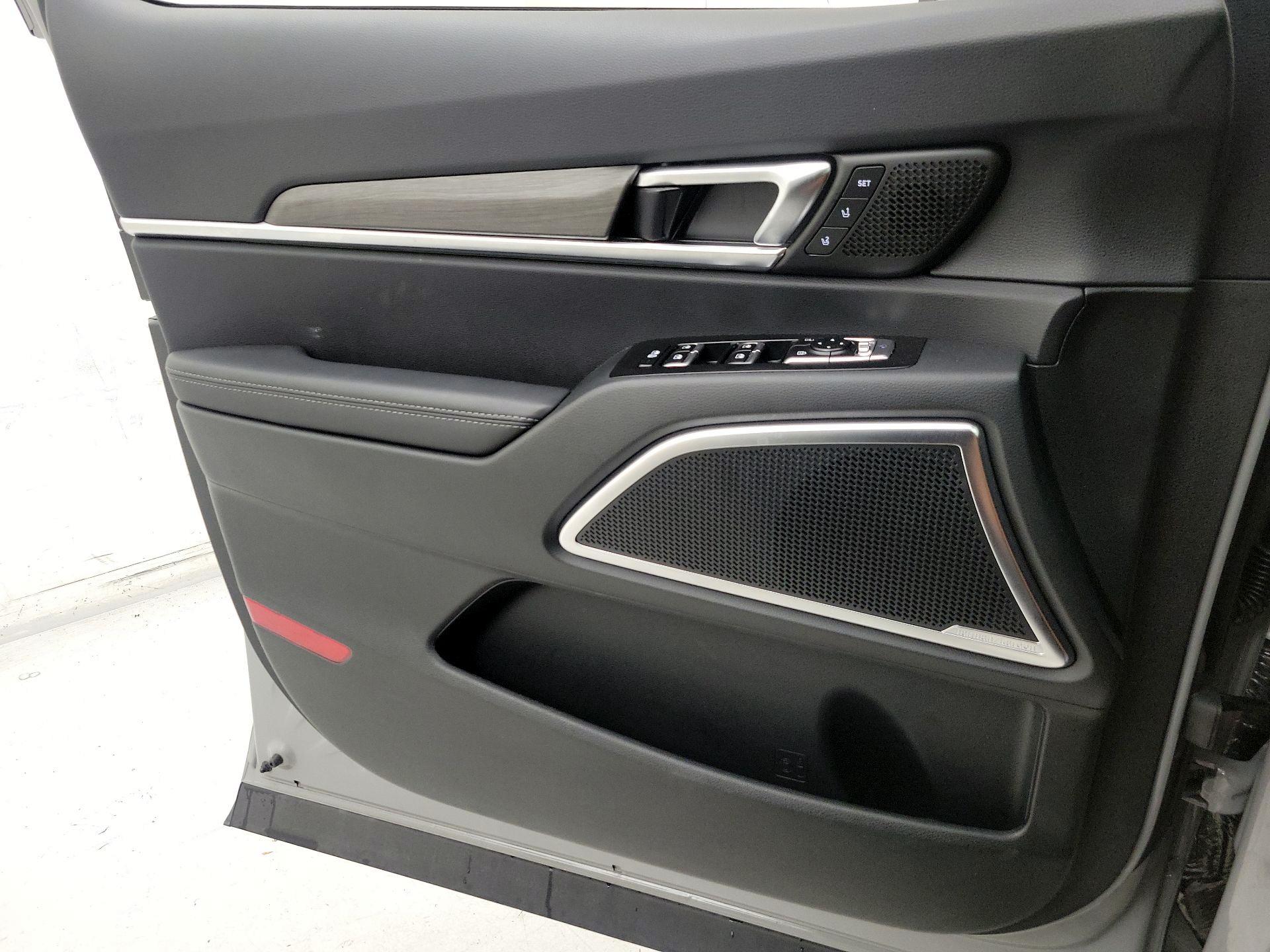 Thumbnail: 2025 Kia Telluride - 12