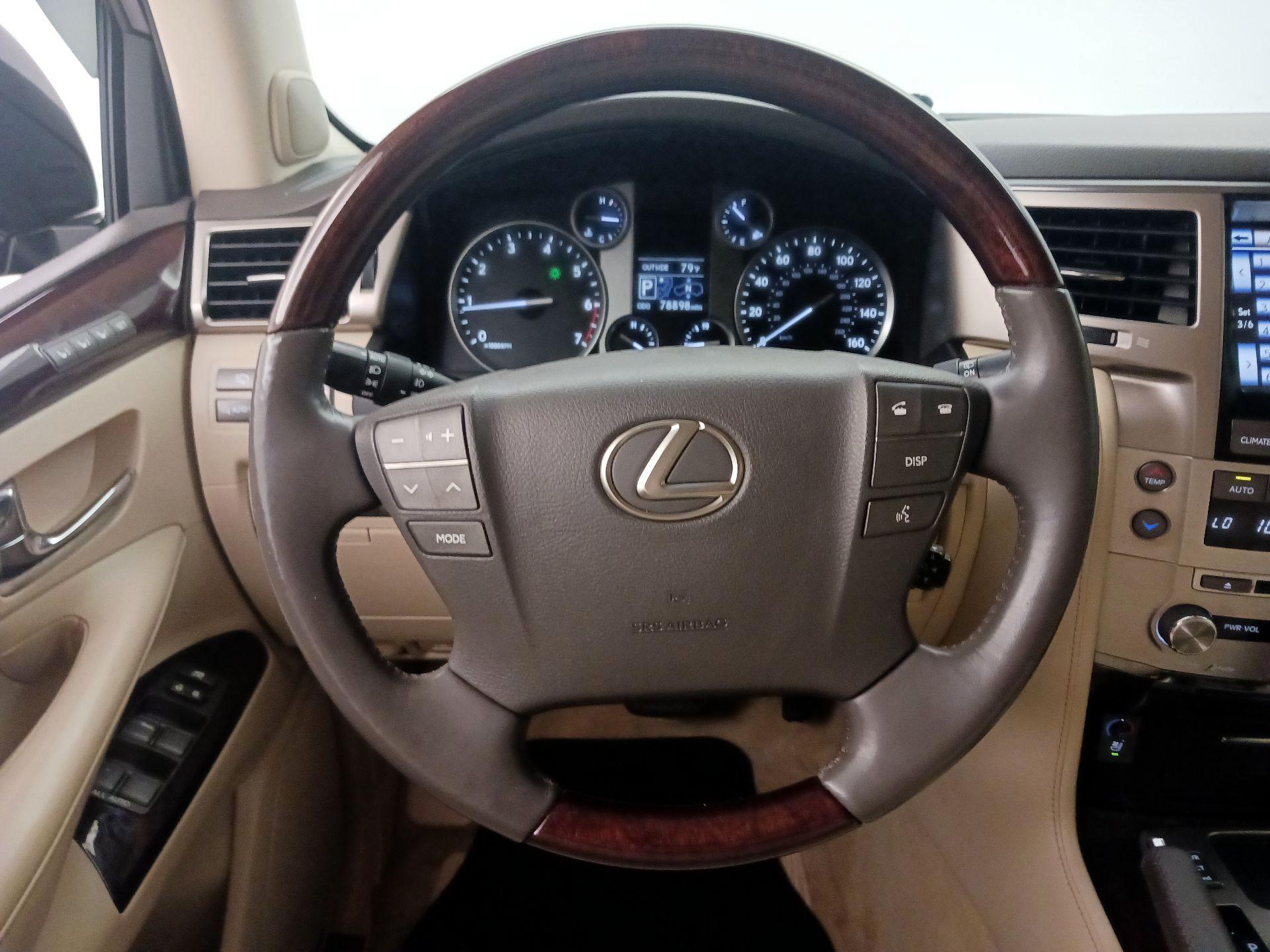 Thumbnail: 2015 Lexus LX - 10