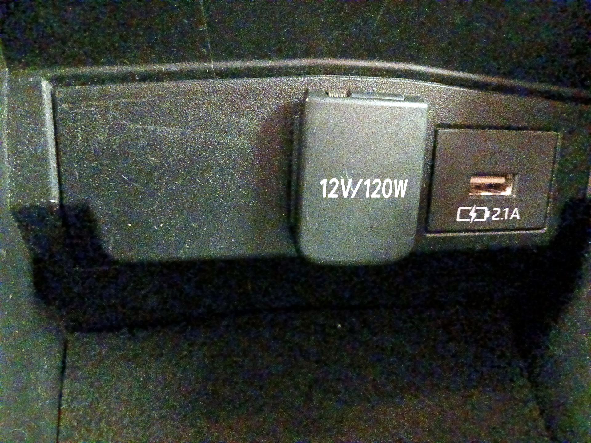 Thumbnail: 2021 Toyota Corolla - 18