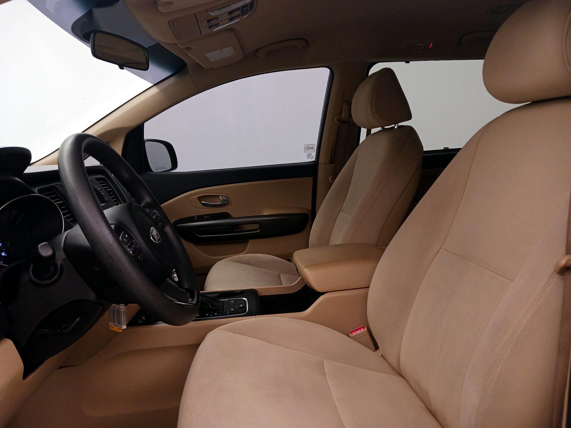 Thumbnail: 2015 Kia Sedona - 11