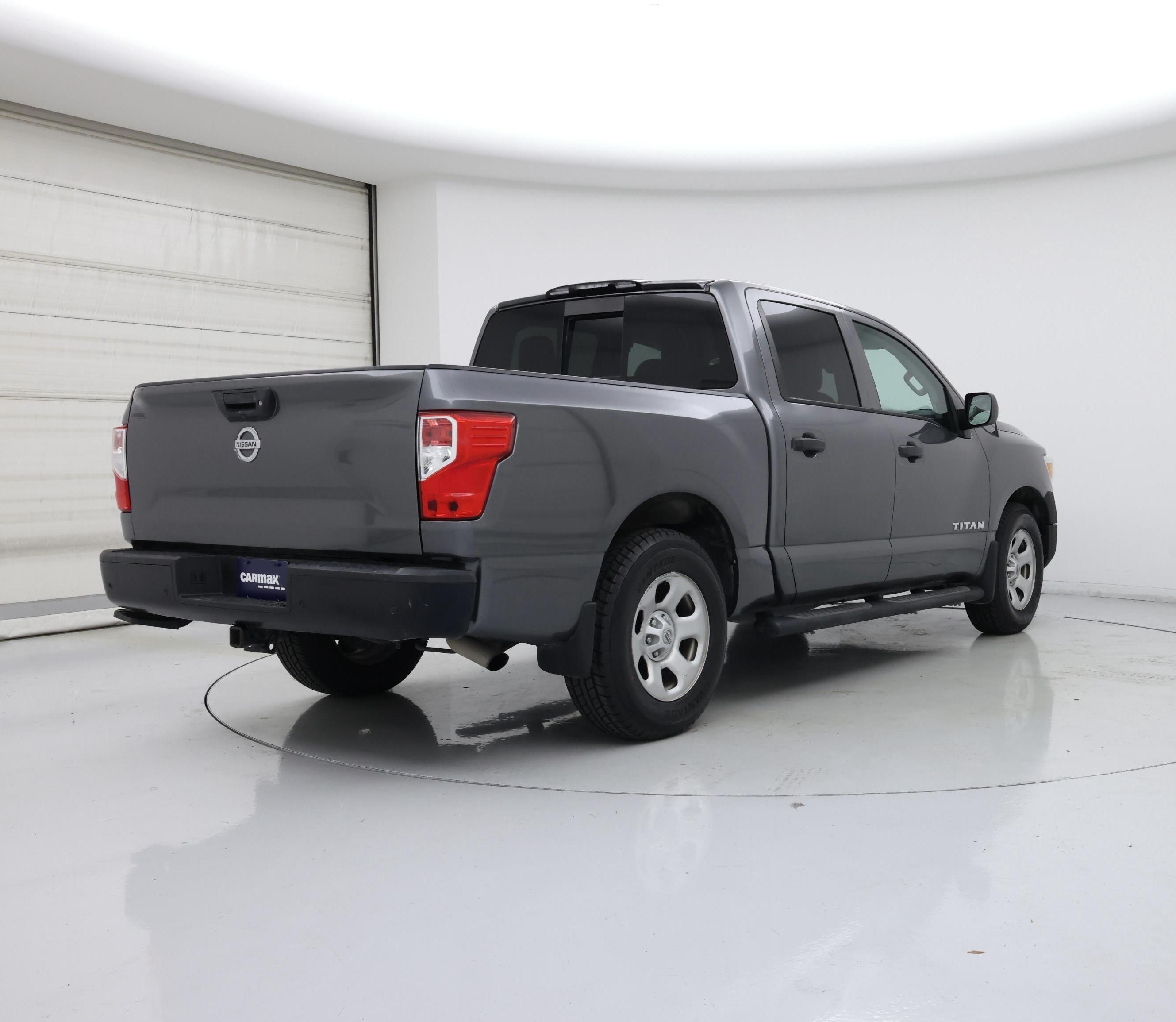 Thumbnail: 2021 Nissan Titan - 8