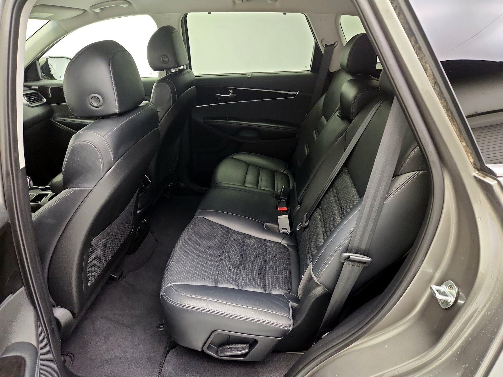 2018 Kia Sorento EX - Photo 20