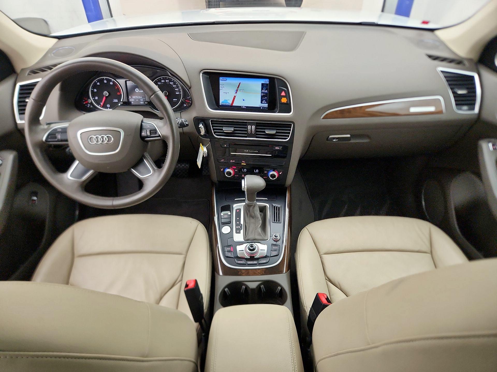 Thumbnail: 2016 Audi Q5 - 9
