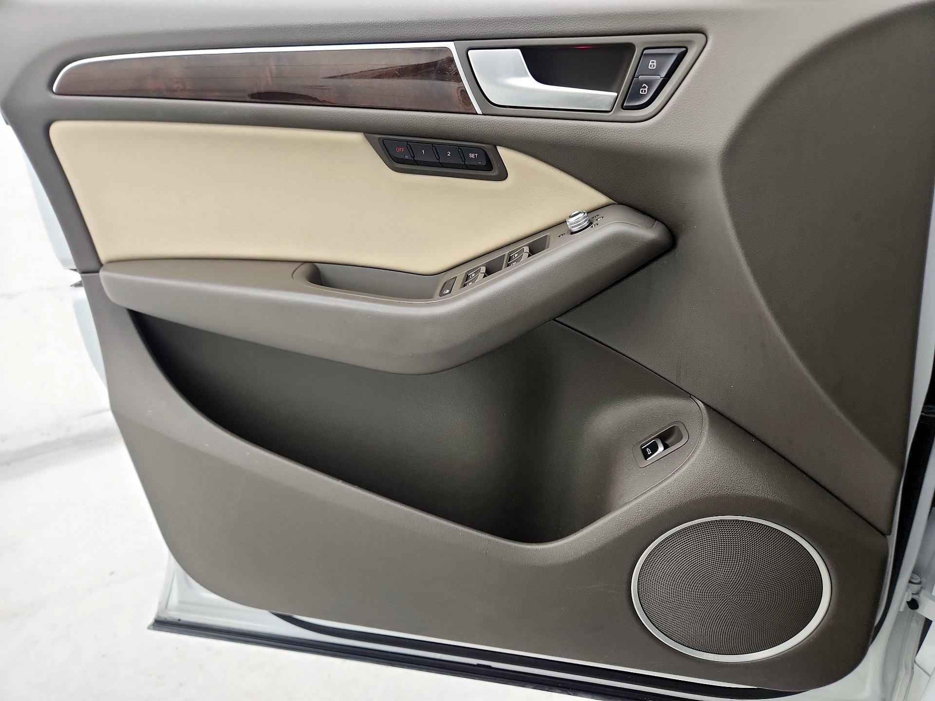 Thumbnail: 2016 Audi Q5 - 12