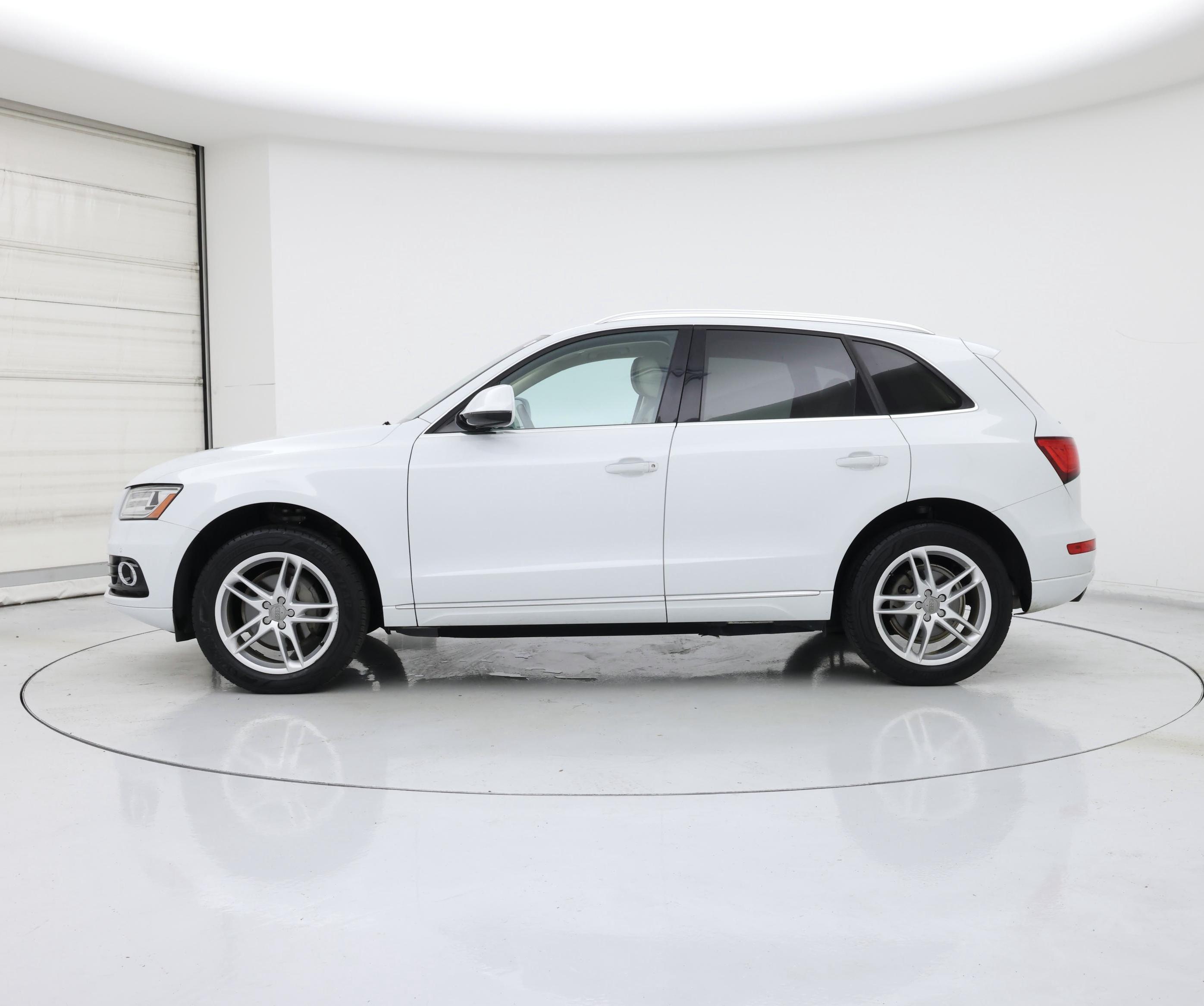Thumbnail: 2016 Audi Q5 - 3