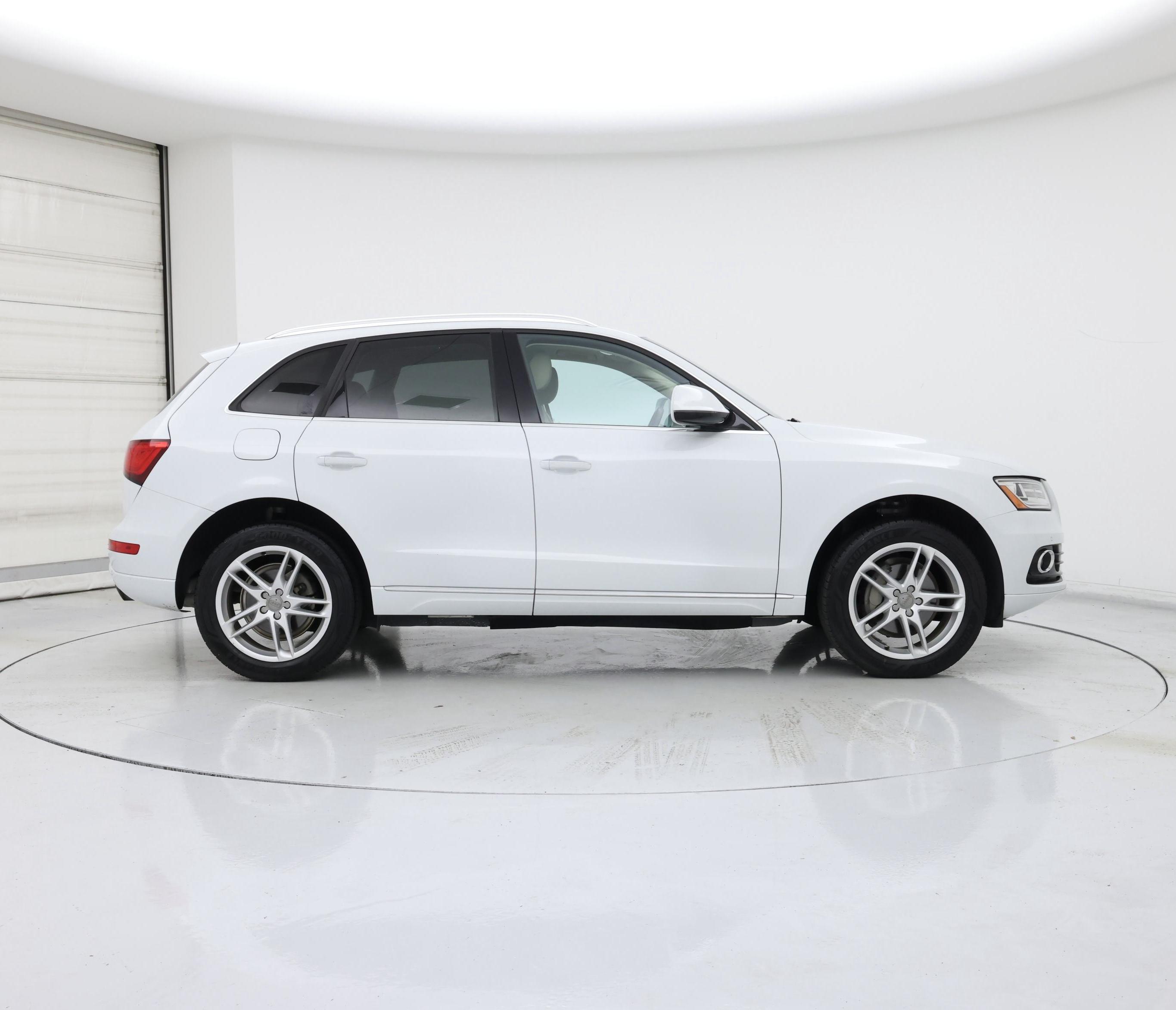 Thumbnail: 2016 Audi Q5 - 7