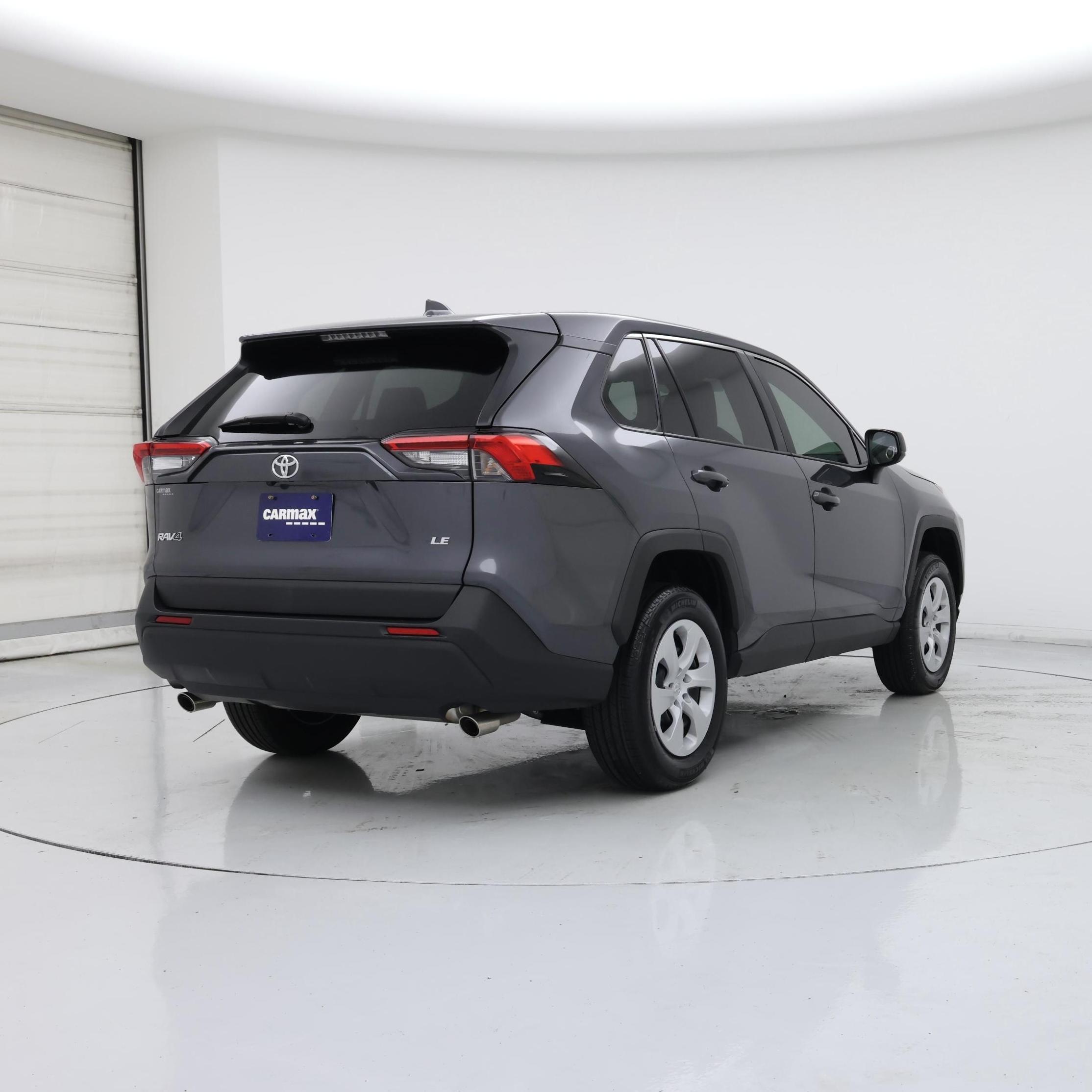 Thumbnail: 2025 Toyota RAV4 - 8