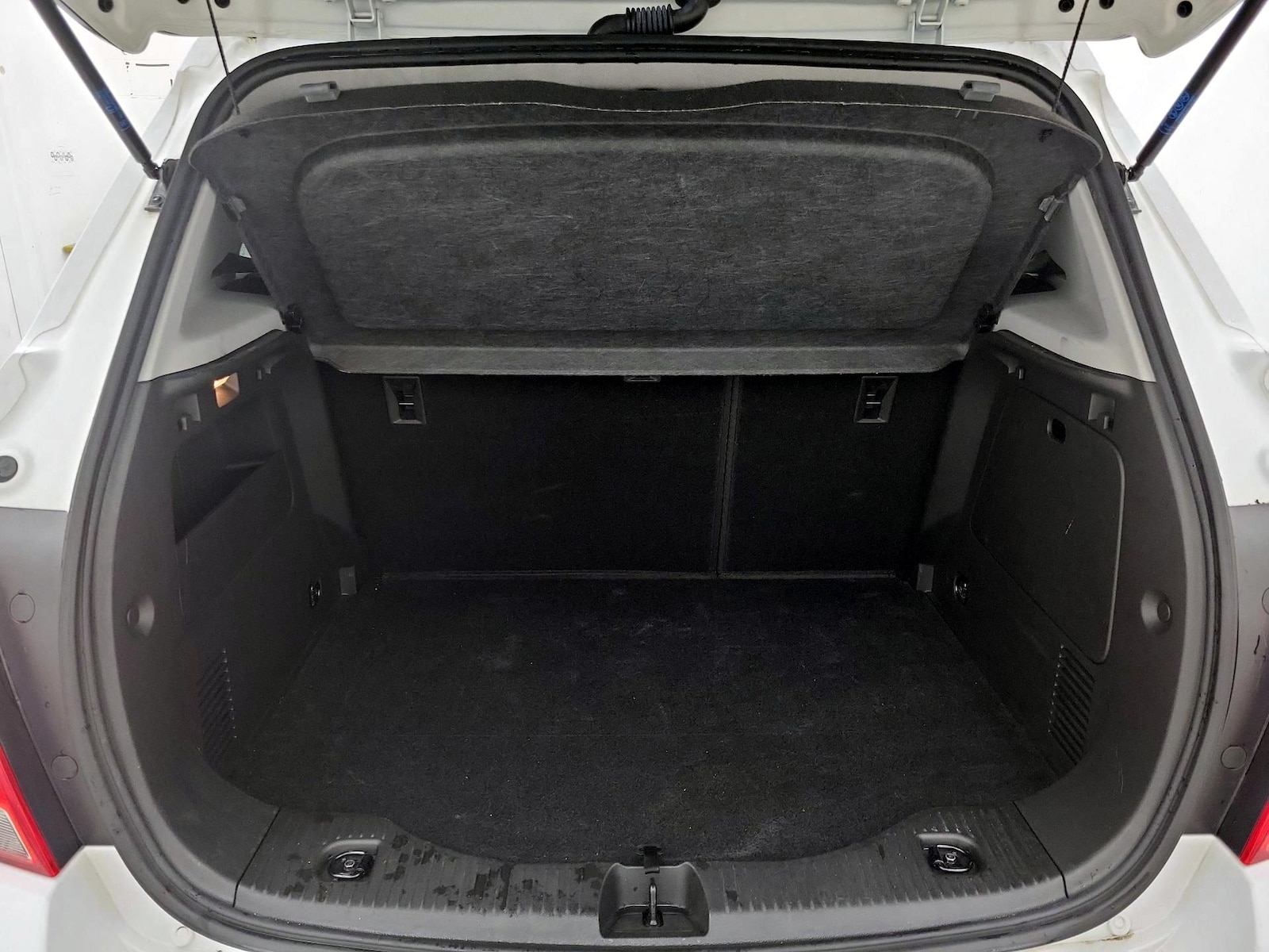 2022 Chevrolet Trax LT - Photo 21