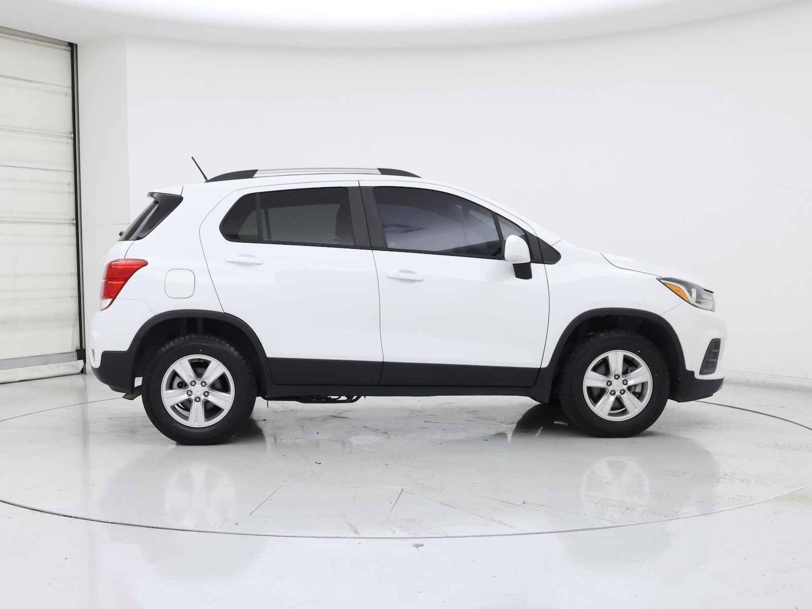 2022 Chevrolet Trax LT - Photo 8