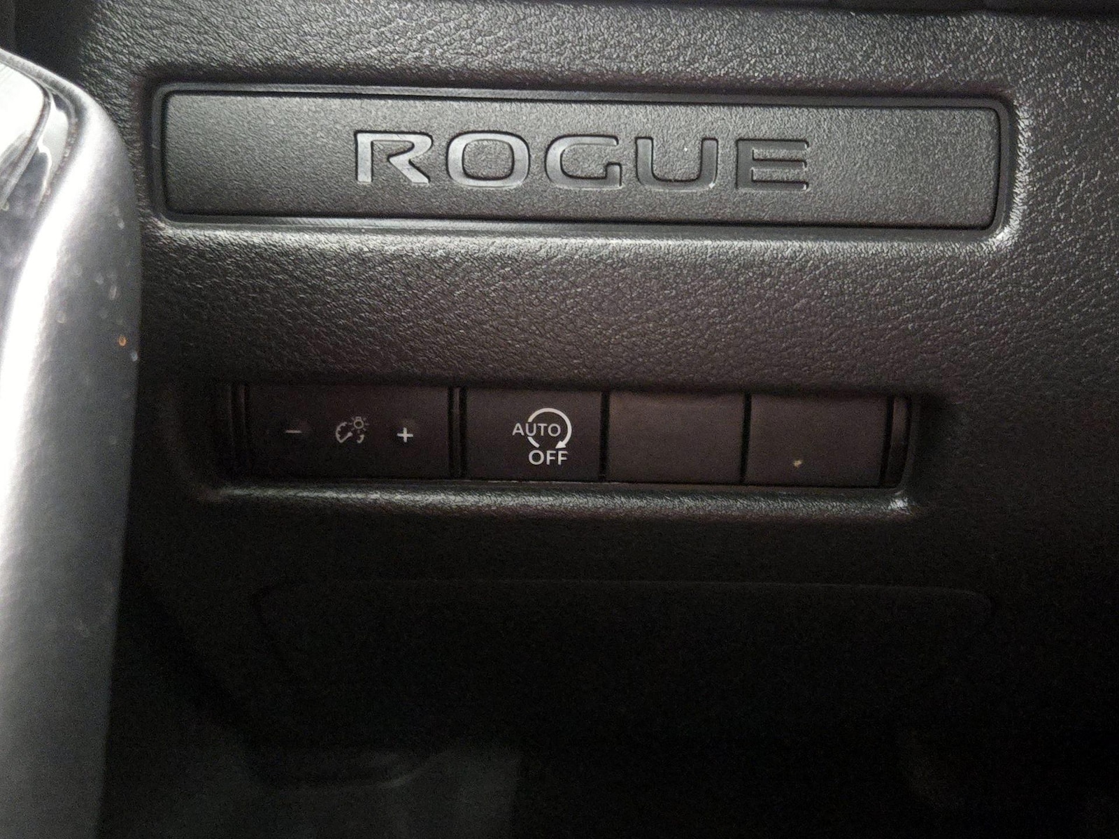 2024 Nissan Rogue S - Photo 14