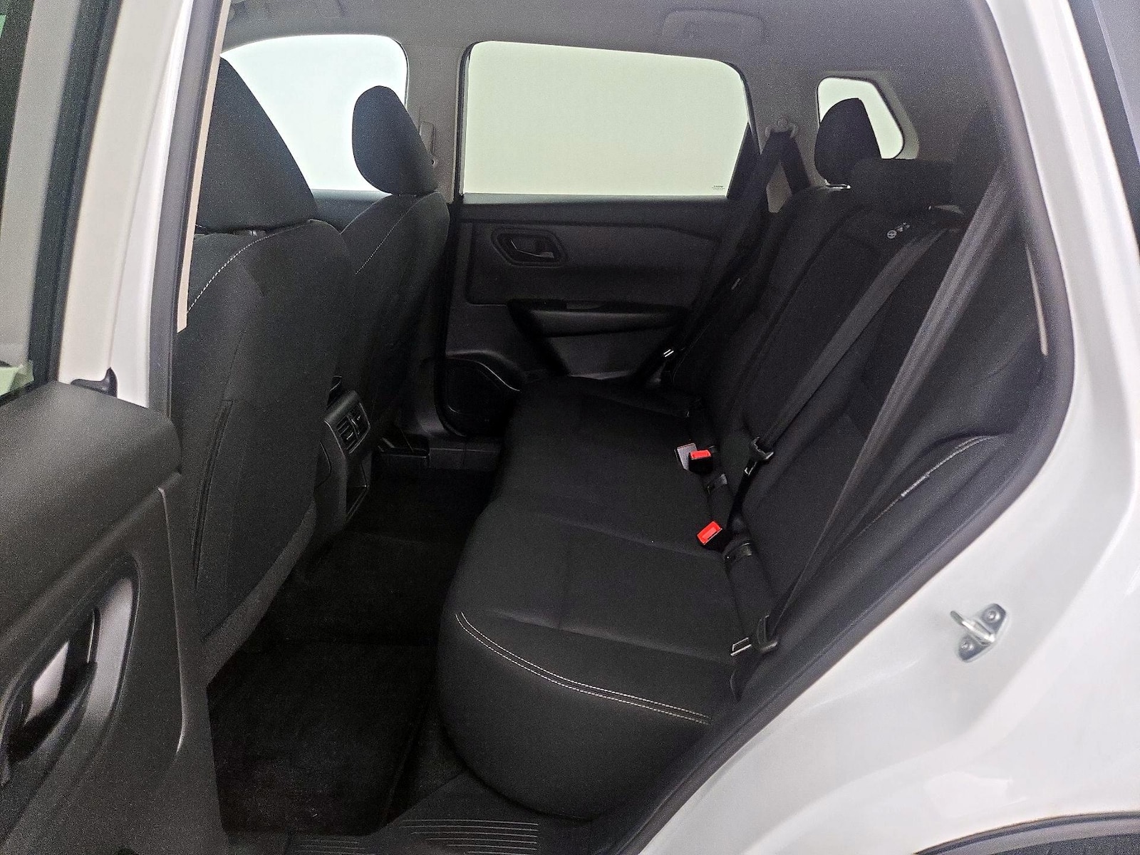 2024 Nissan Rogue S - Photo 20