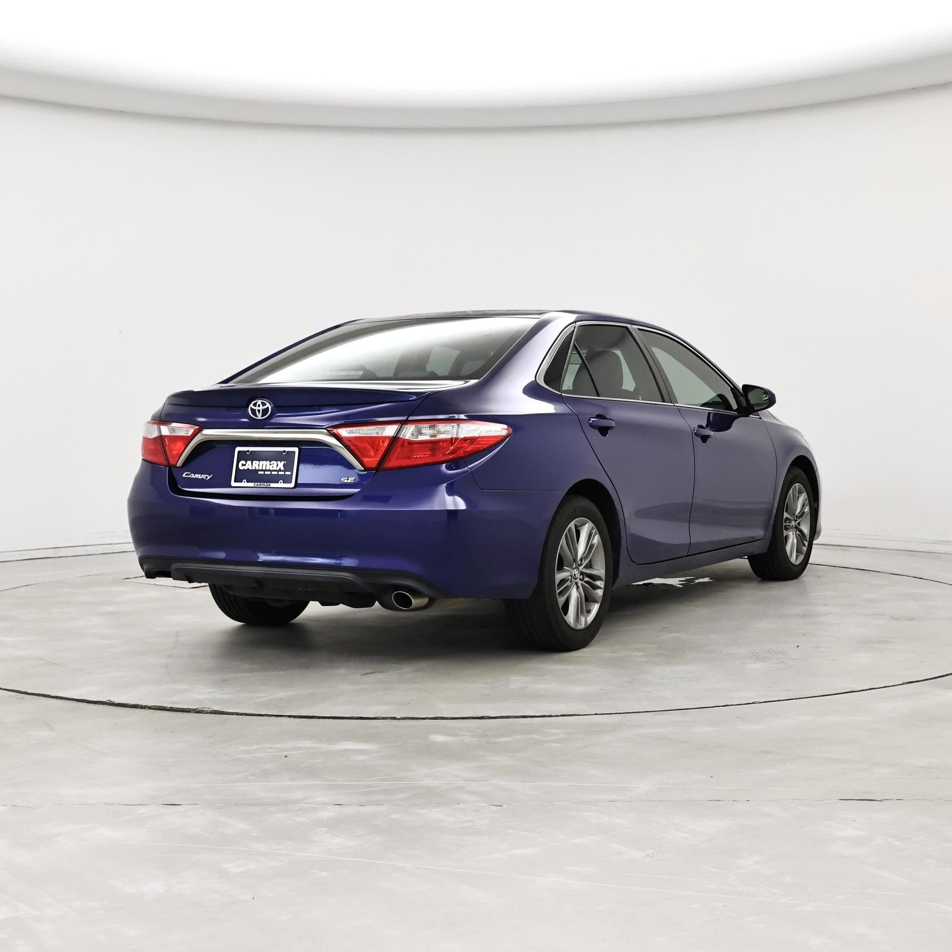 Thumbnail: 2016 Toyota Camry - 8