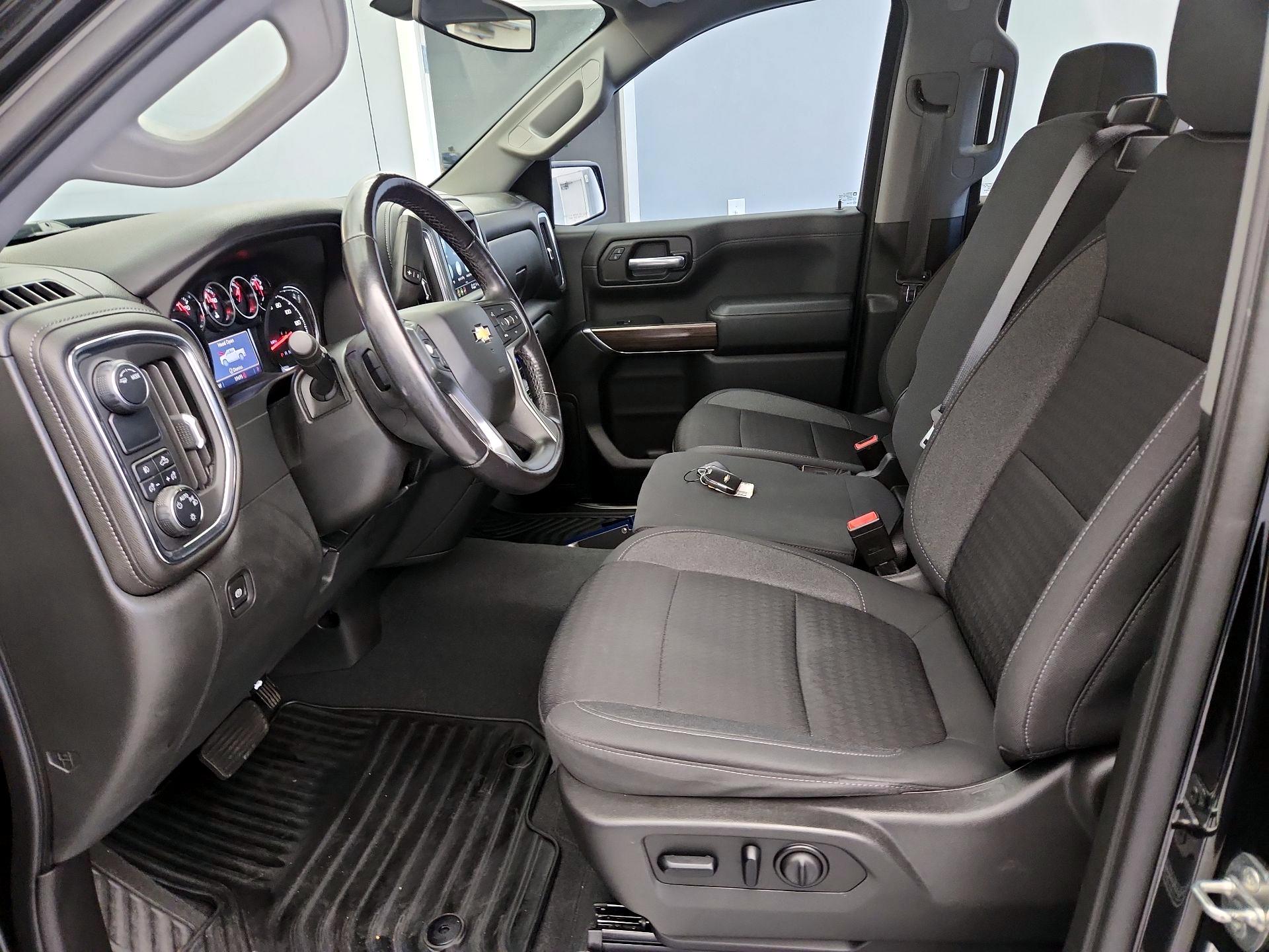 Thumbnail: 2021 Chevrolet Silverado 1500 - 11