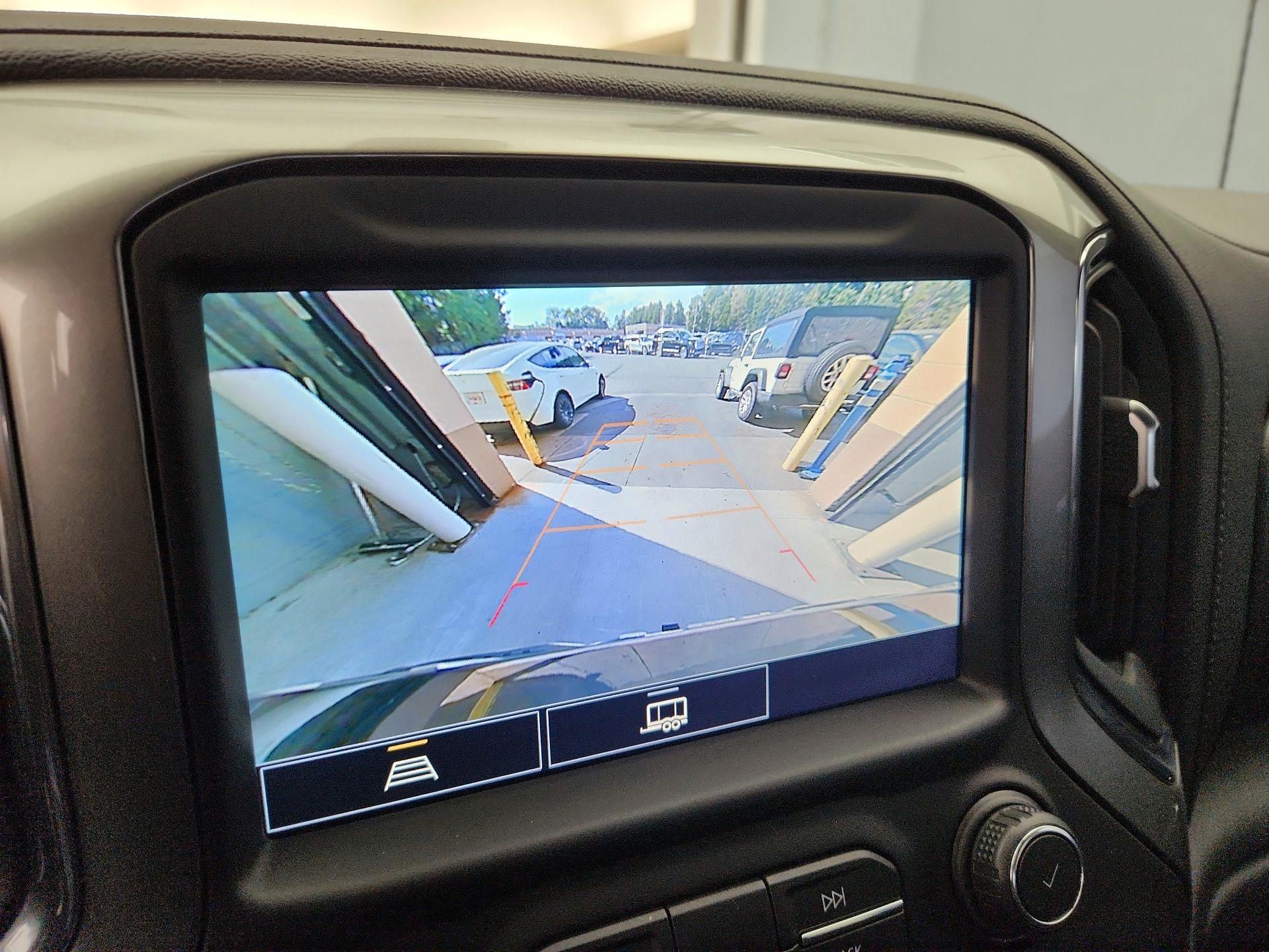 Thumbnail: 2021 Chevrolet Silverado 1500 - 14