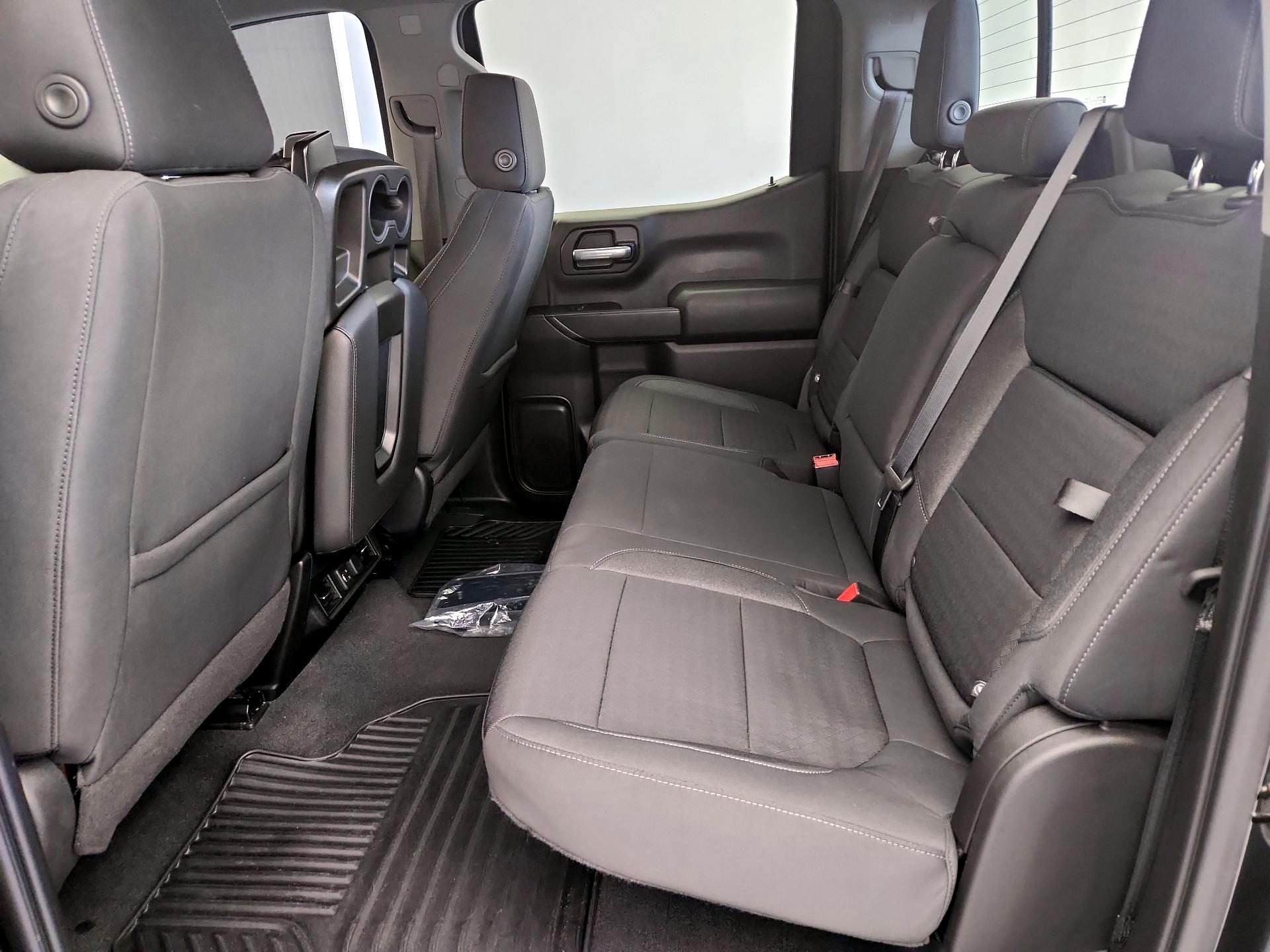 Thumbnail: 2021 Chevrolet Silverado 1500 - 19