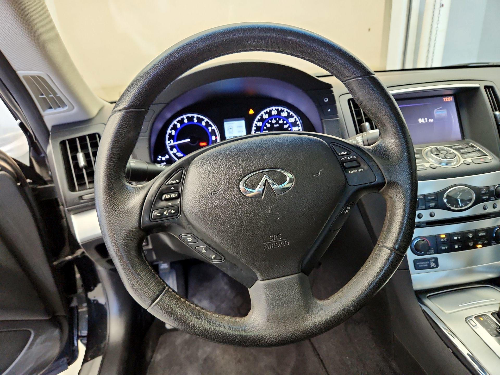 Thumbnail: 2014 INFINITI Q60 - 10