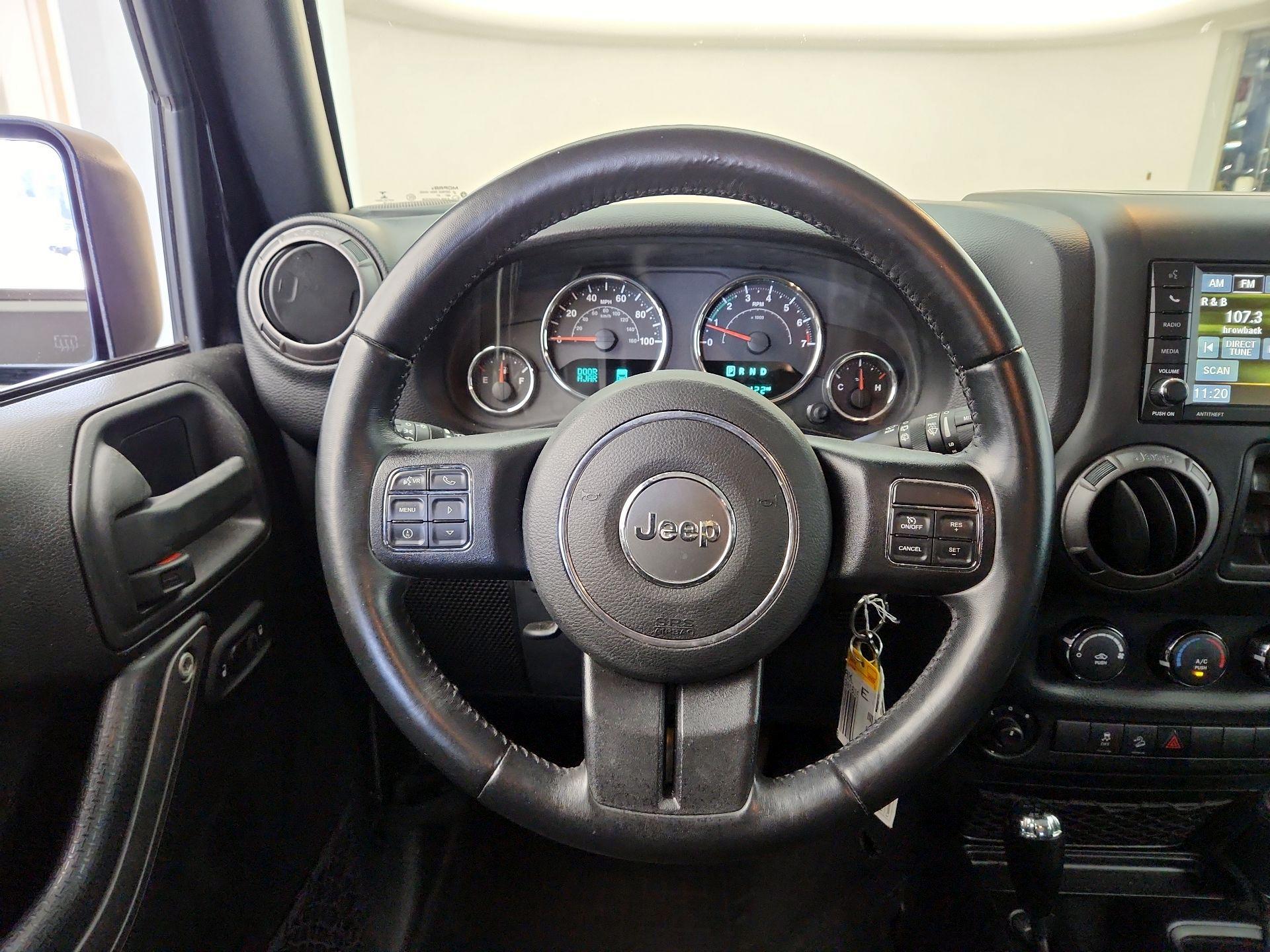 Thumbnail: 2016 Jeep Wrangler - 10