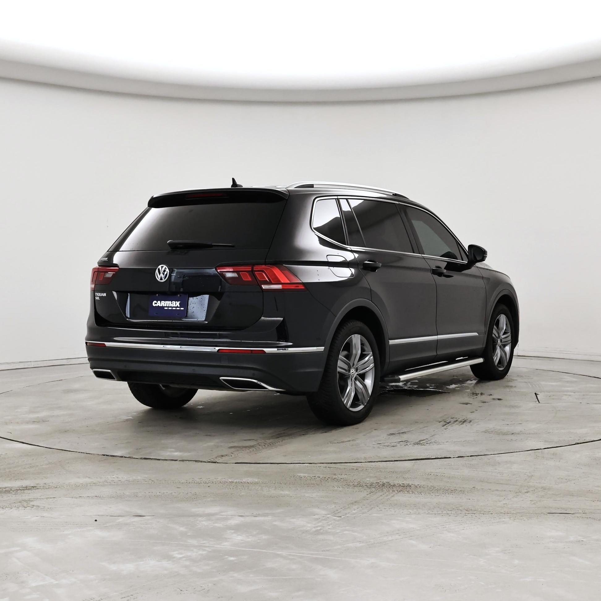 Thumbnail: 2020 Volkswagen Tiguan - 8