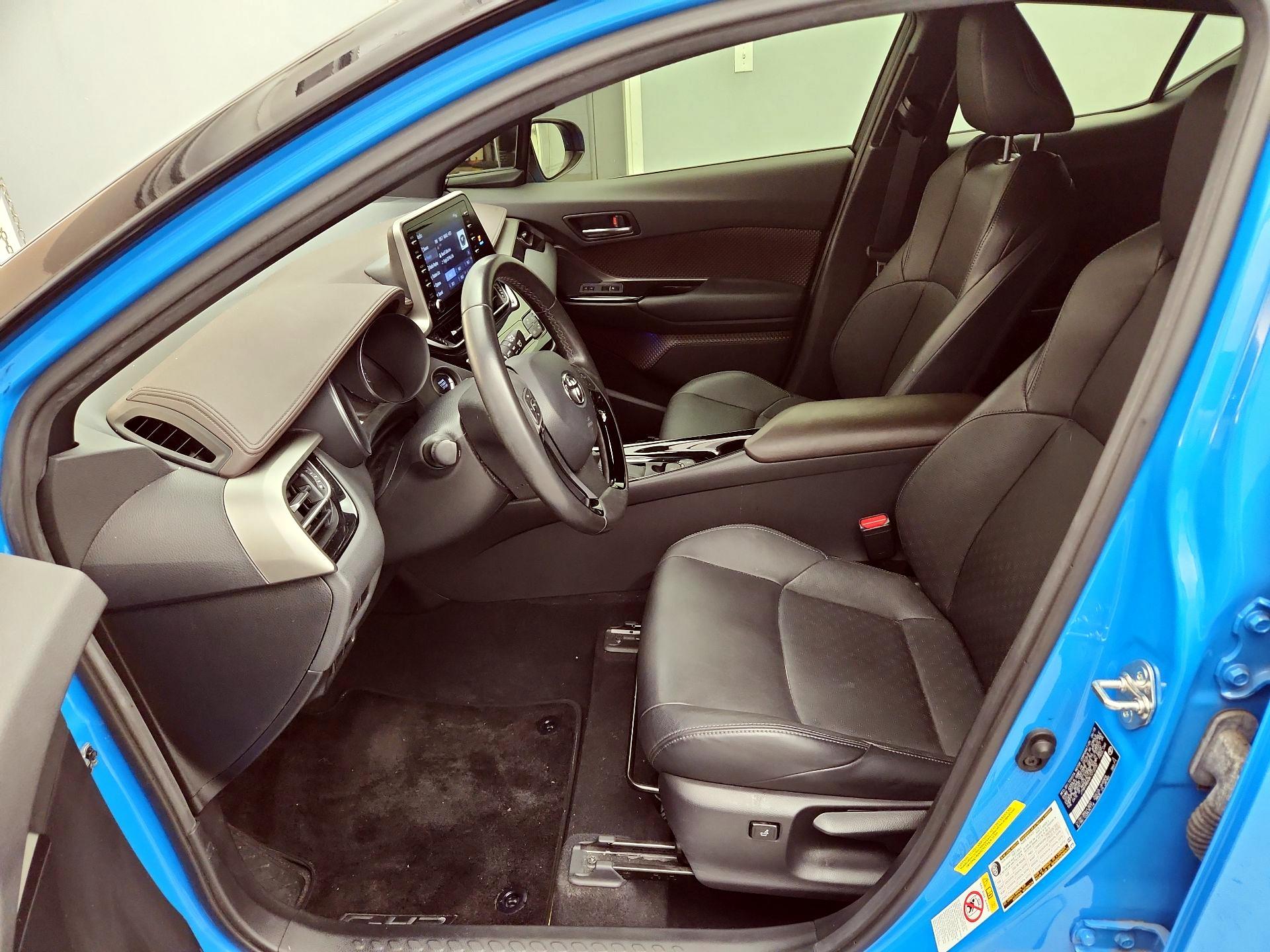 Thumbnail: 2019 Toyota C-HR - 11