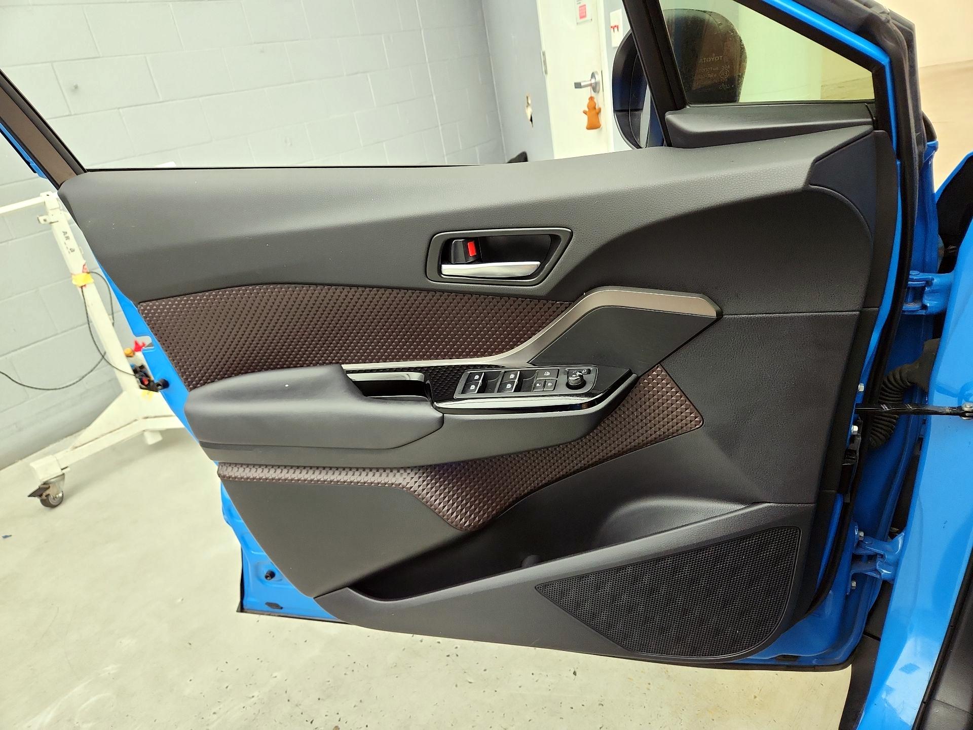 Thumbnail: 2019 Toyota C-HR - 12