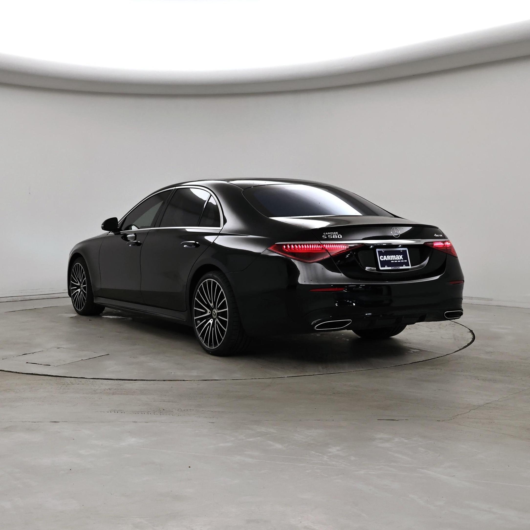 Thumbnail: 2022 Mercedes-Benz S-Class - 2