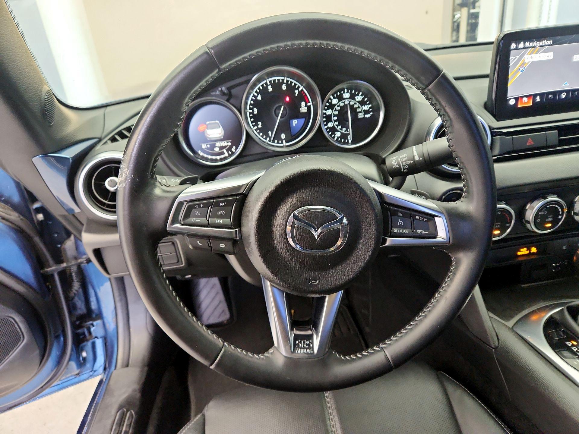 Thumbnail: 2020 Mazda MX-5 Miata - 10