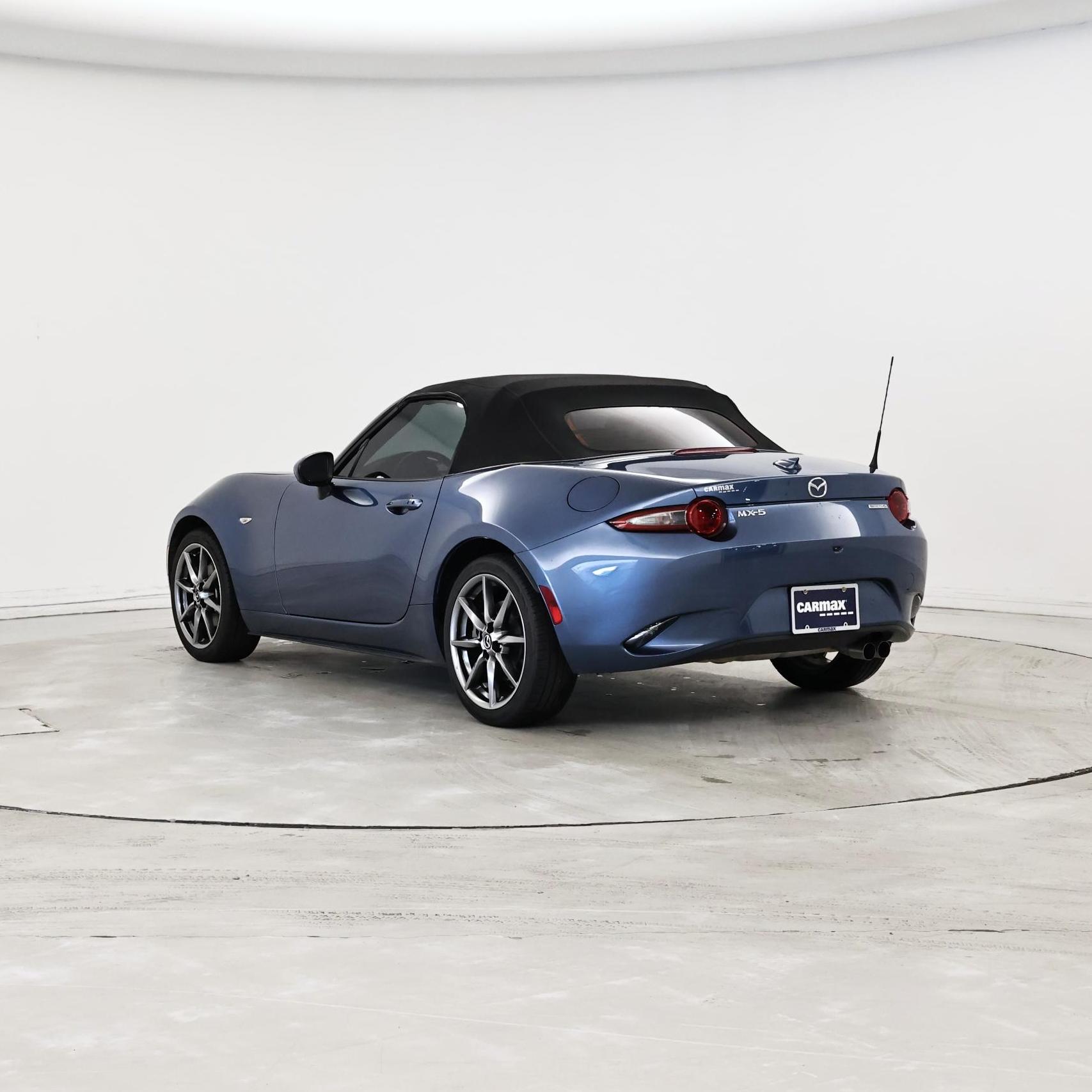 Thumbnail: 2020 Mazda MX-5 Miata - 2