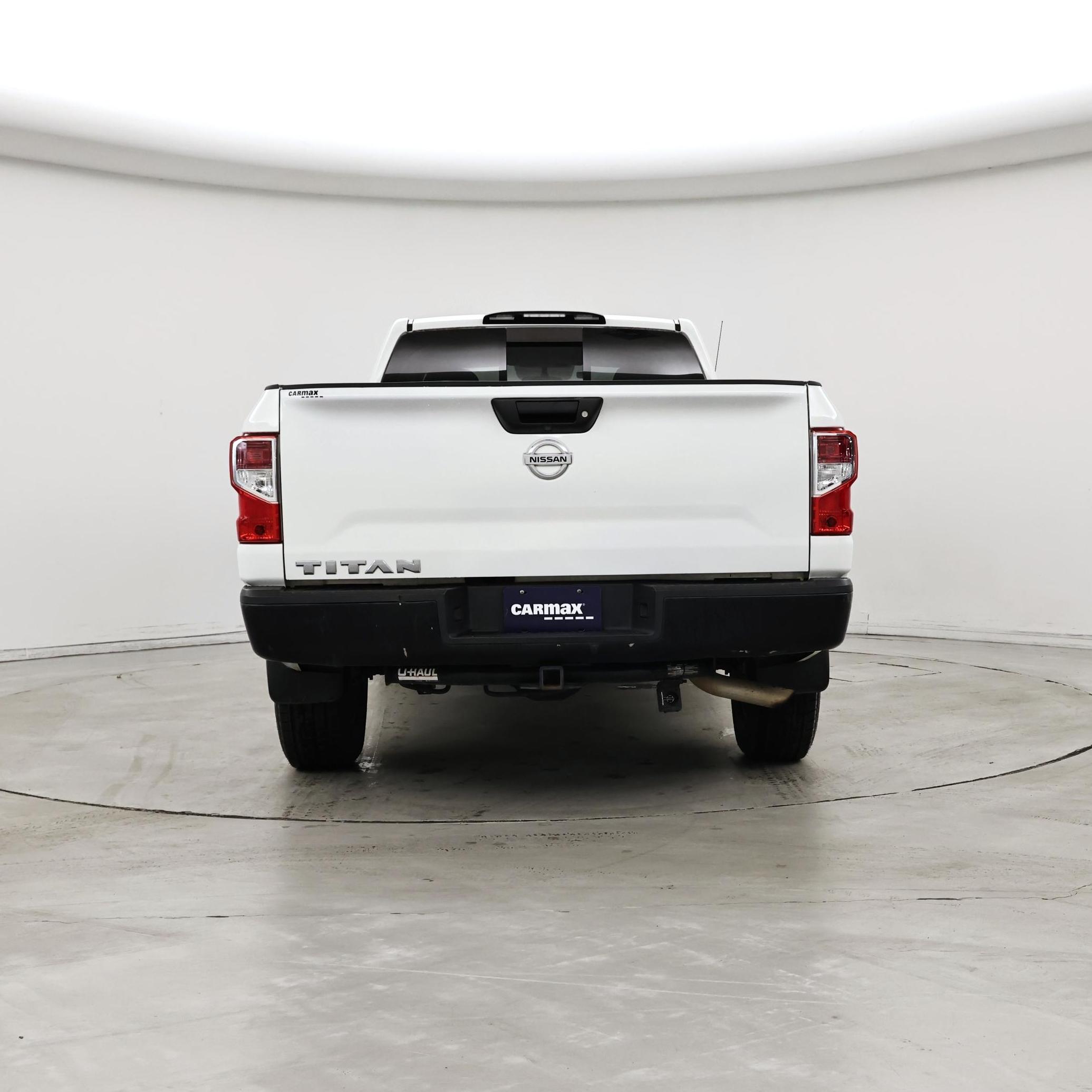 Thumbnail: 2017 Nissan Titan - 6
