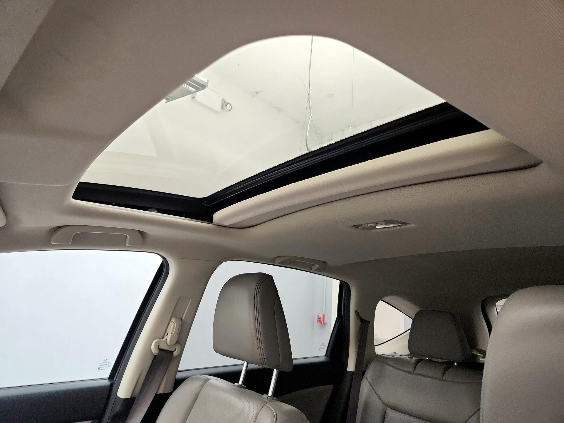 Thumbnail: 2016 Honda CR-V - 19