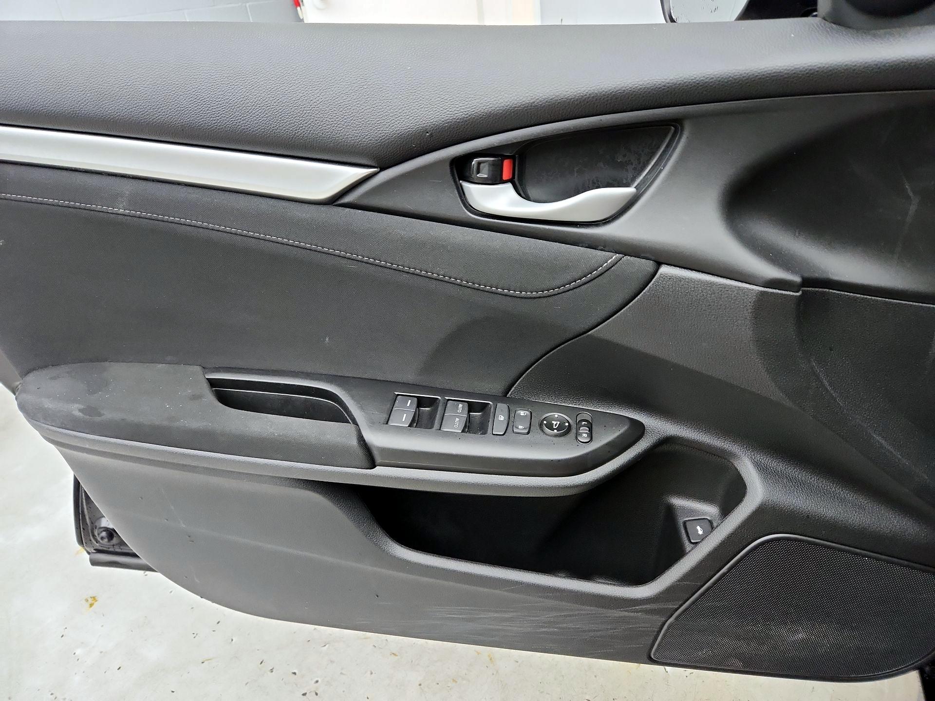 Thumbnail: 2021 Honda Civic - 12