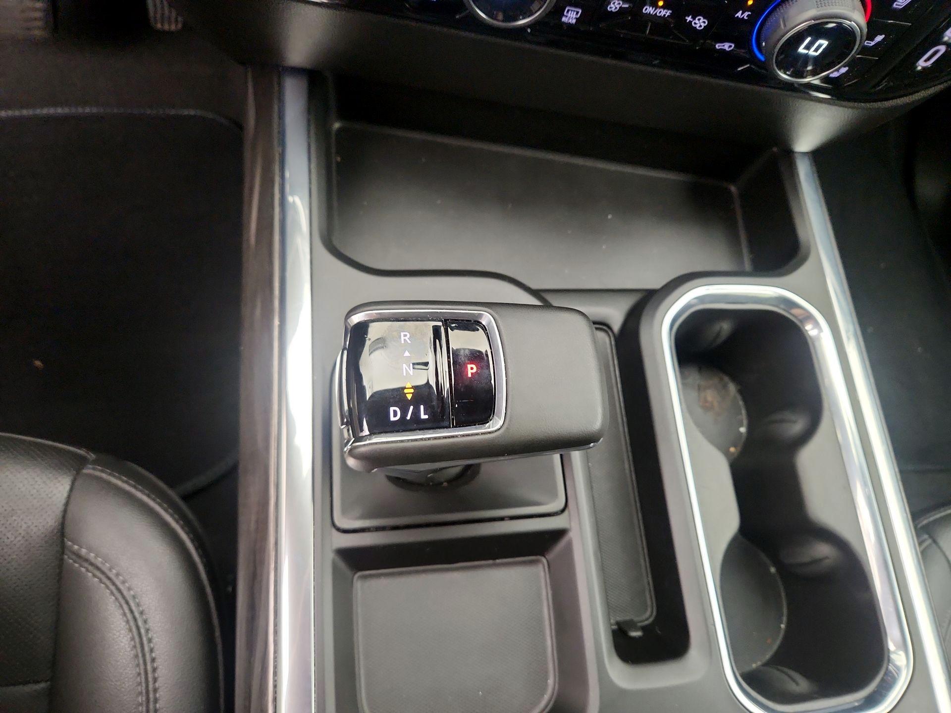 Thumbnail: 2024 Chevrolet Silverado 1500 - 18
