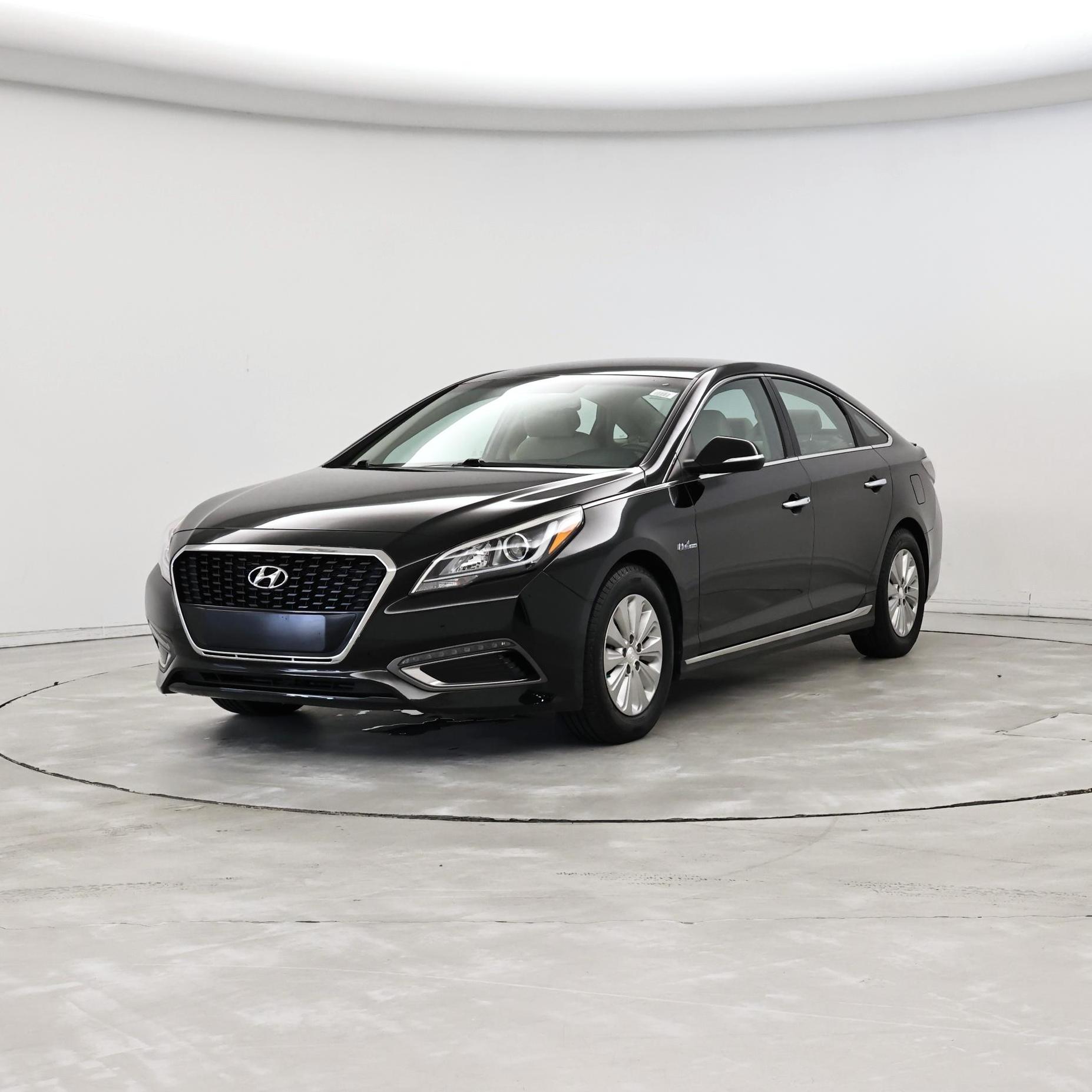 Thumbnail: 2017 Hyundai Sonata - 4