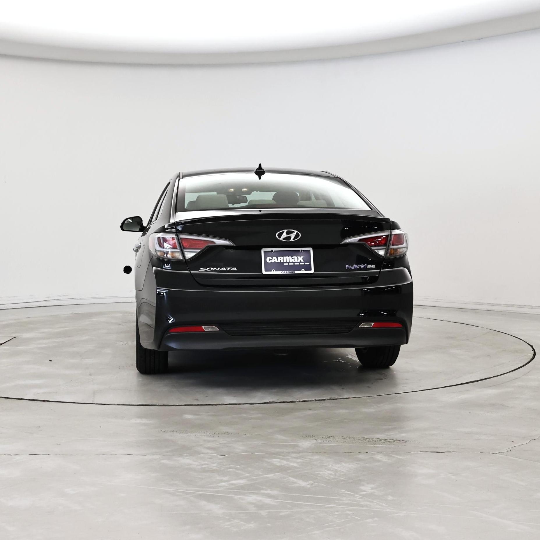 Thumbnail: 2017 Hyundai Sonata - 6
