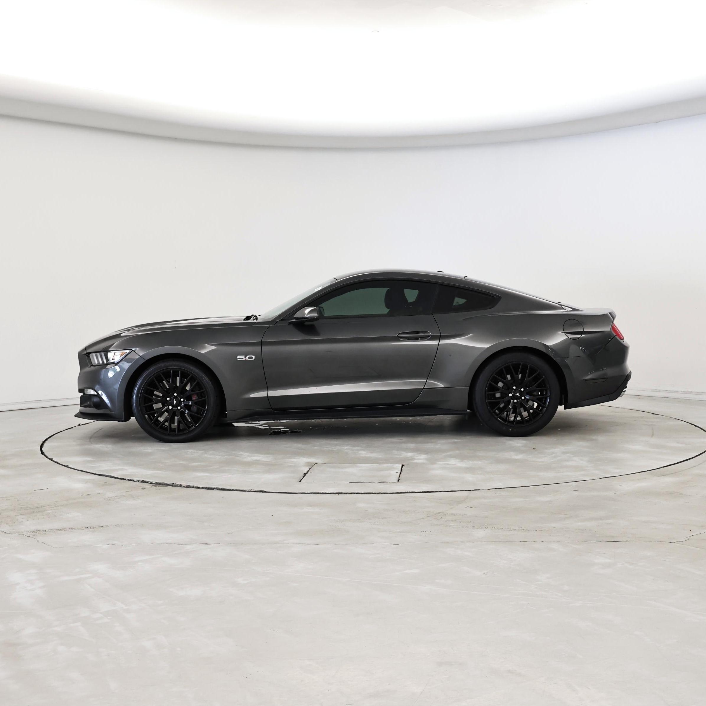 Thumbnail: 2017 Ford Mustang - 3