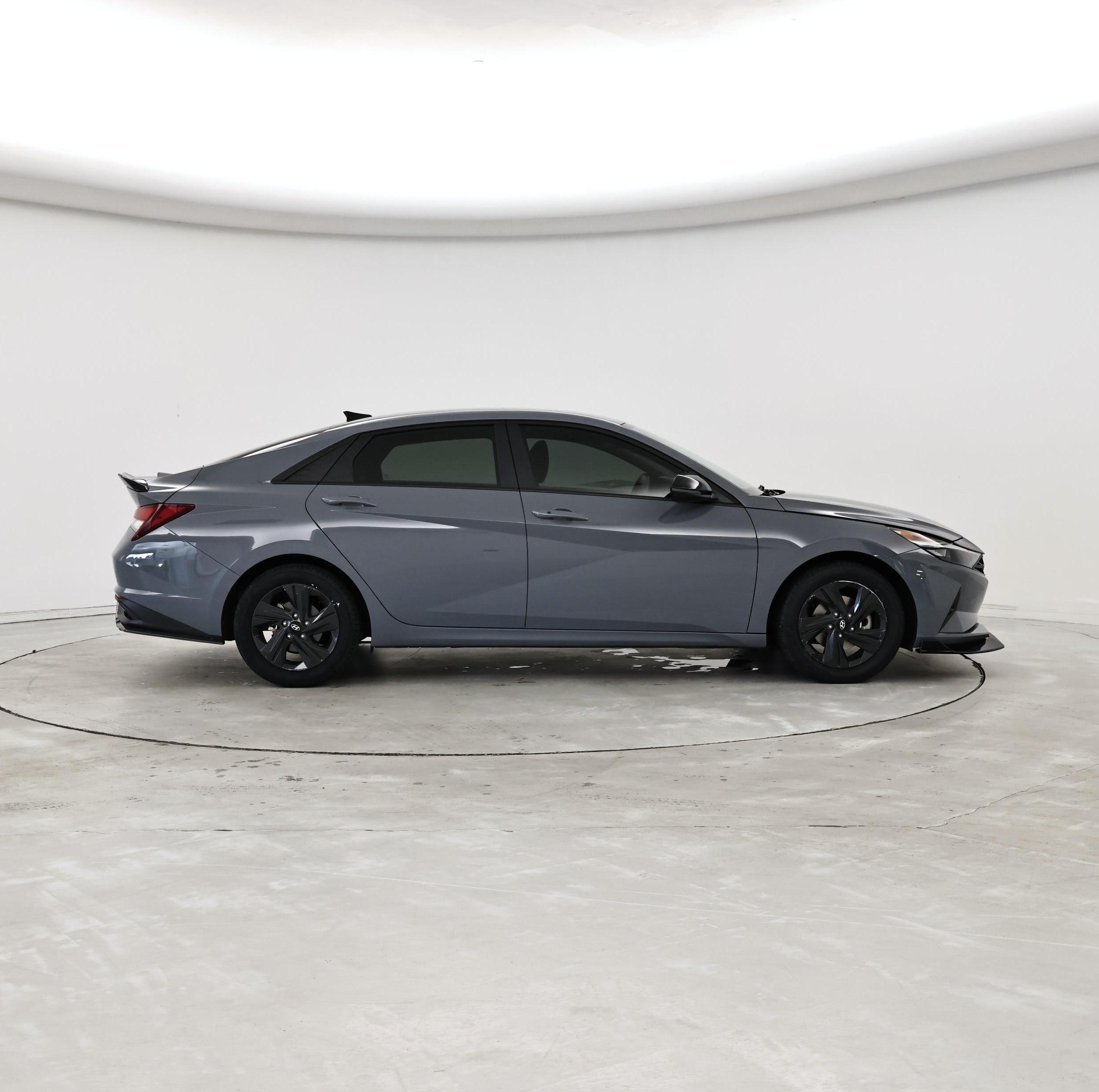 Thumbnail: 2023 Hyundai Elantra - 7