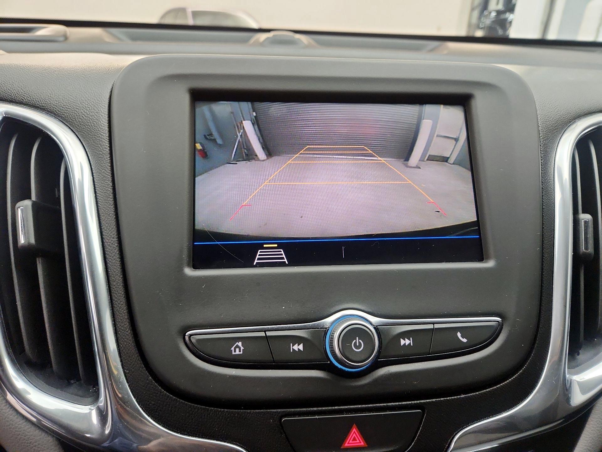 Thumbnail: 2020 Chevrolet Equinox - 14