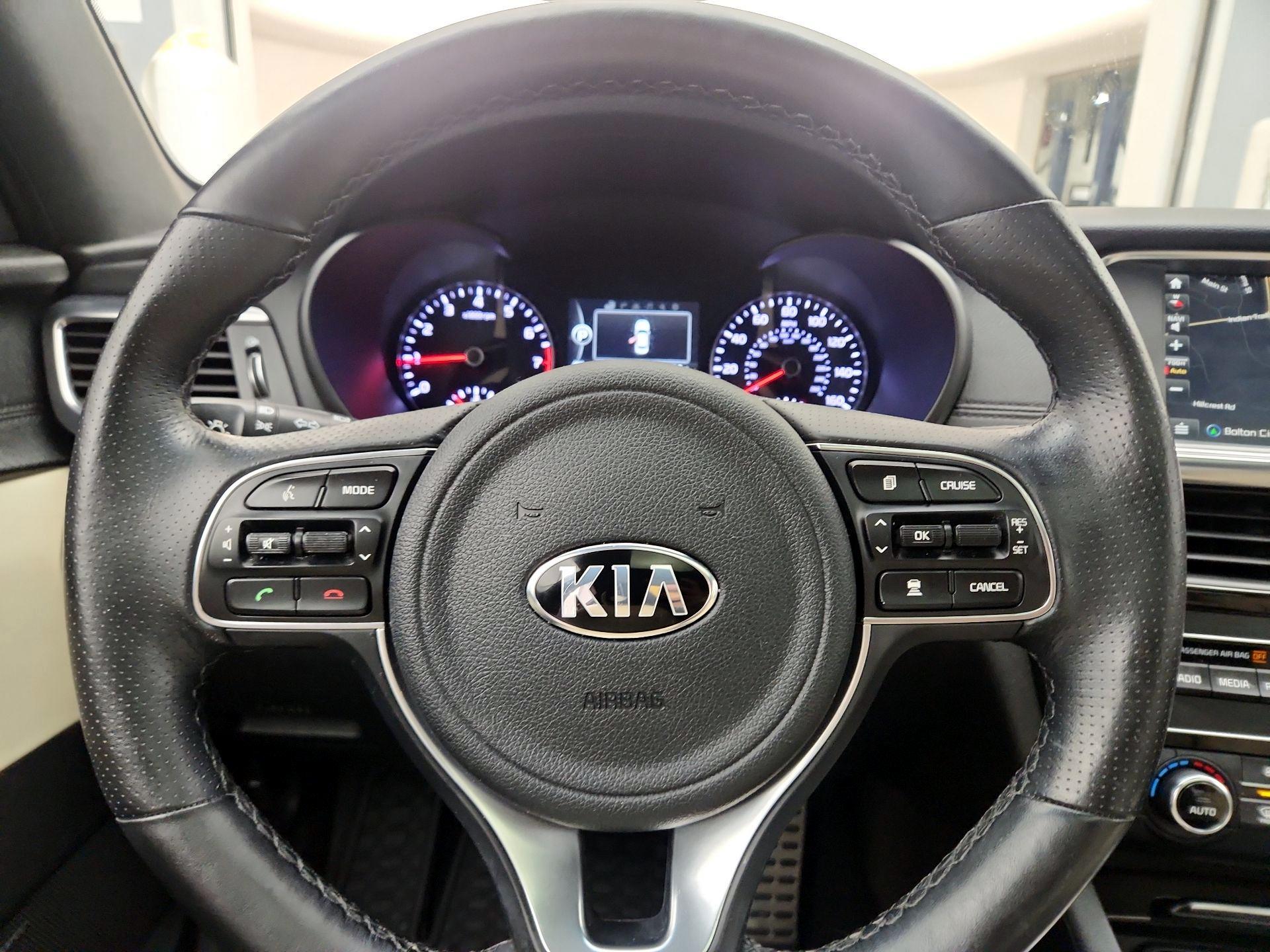 Thumbnail: 2017 Kia Optima - 10