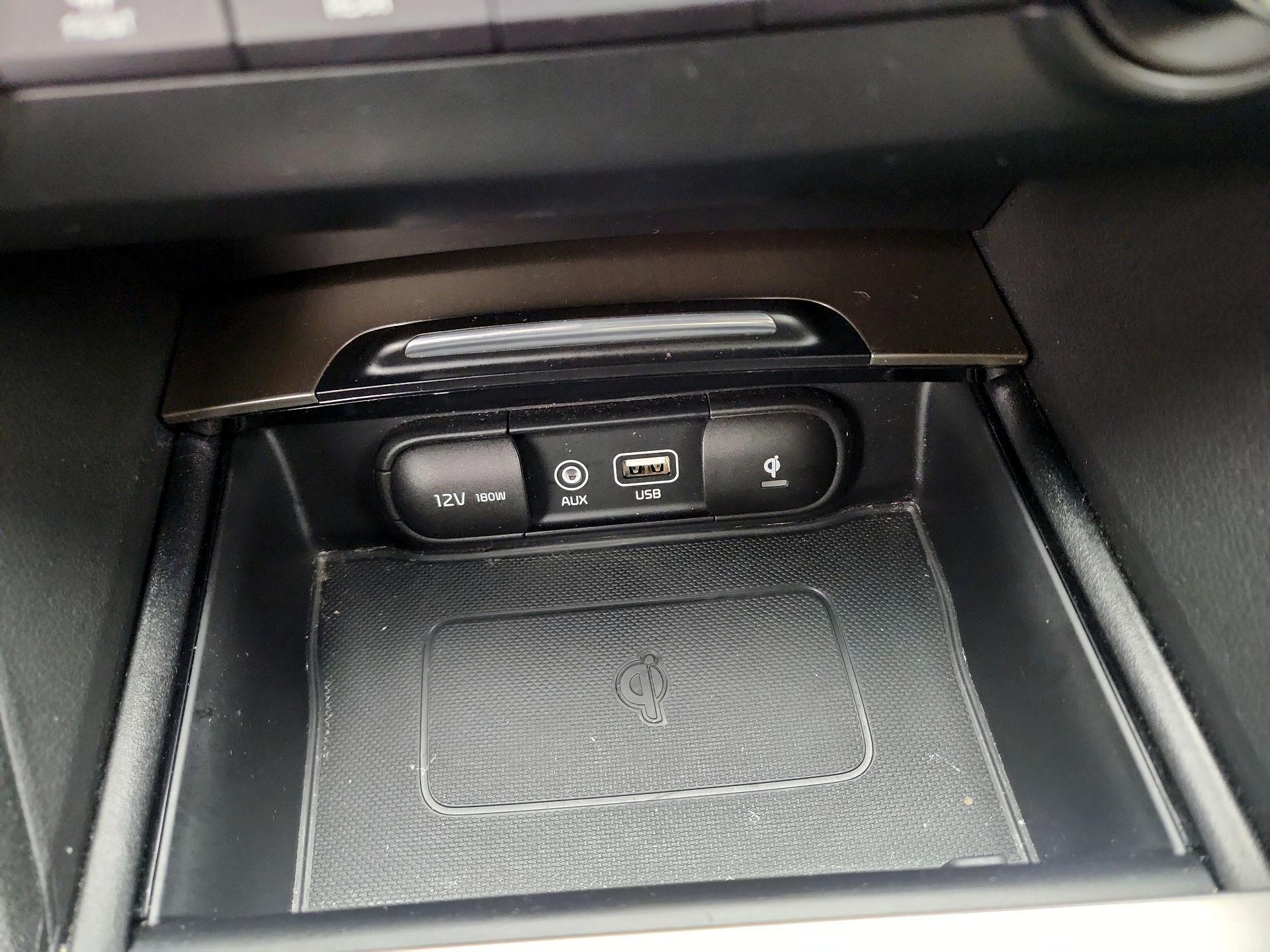 Thumbnail: 2017 Kia Optima - 19