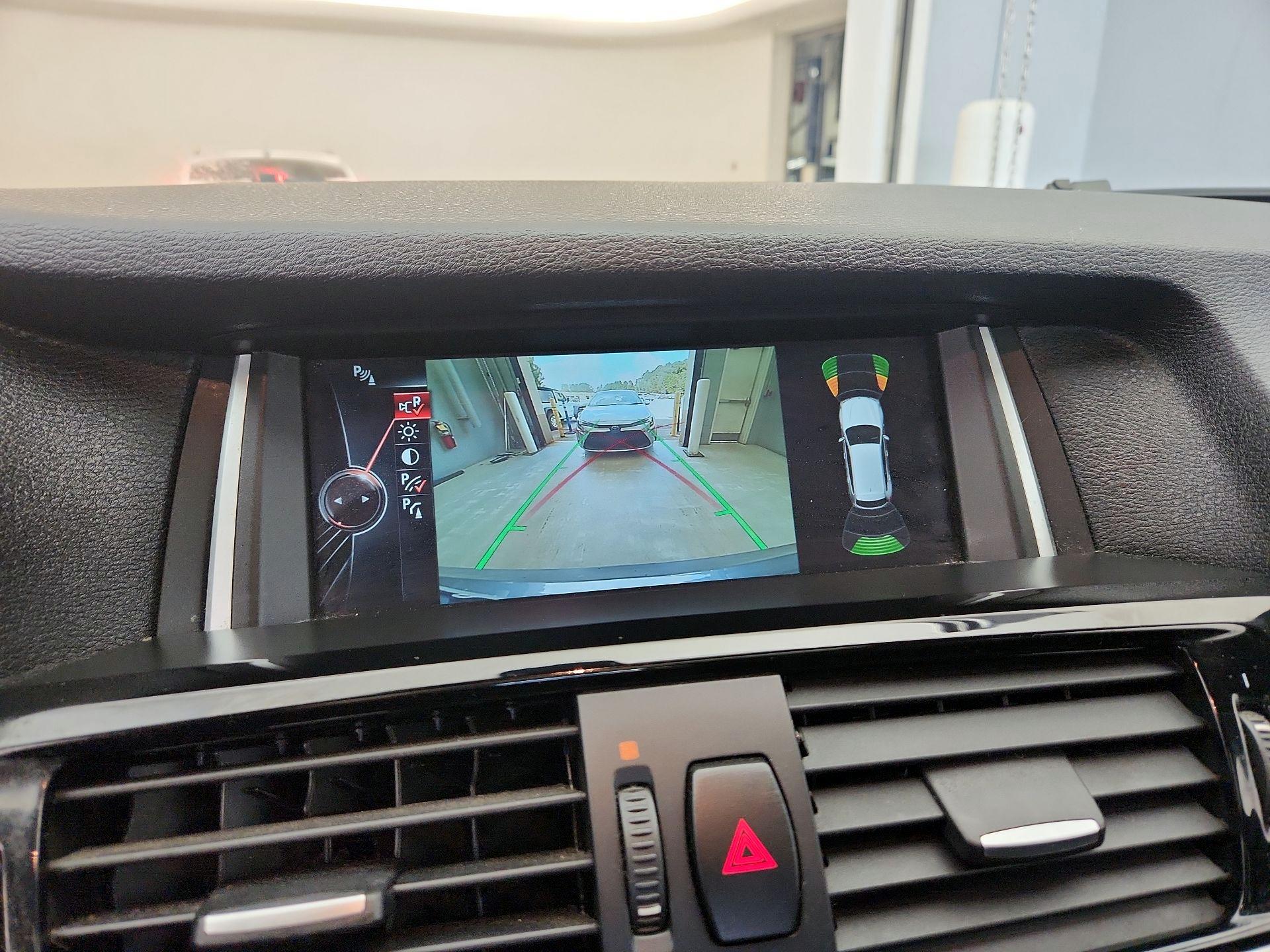 Thumbnail: 2016 BMW X3 - 15