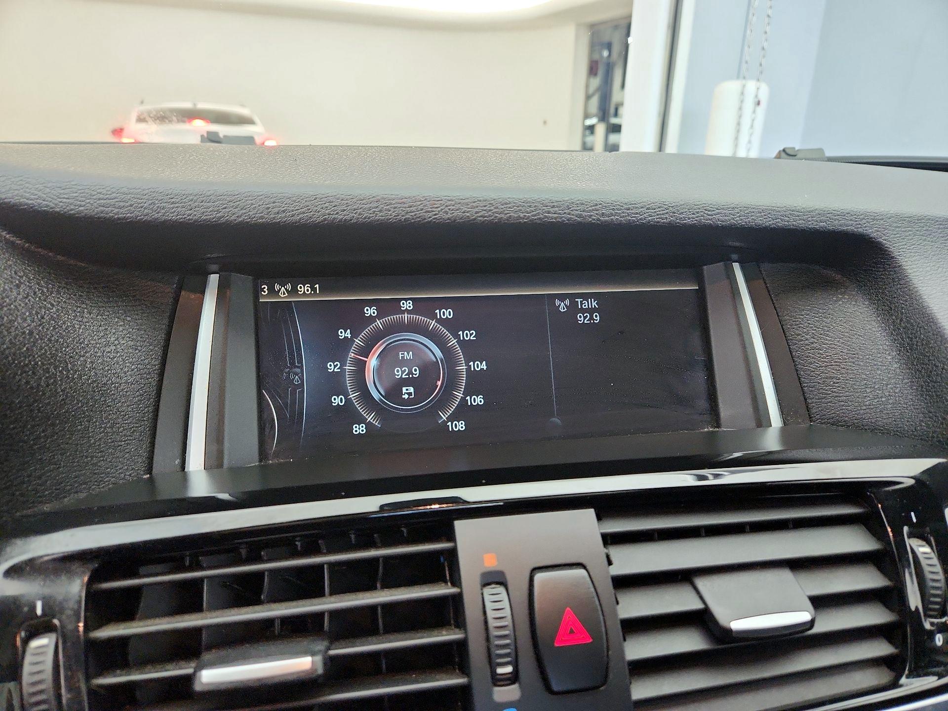 Thumbnail: 2016 BMW X3 - 16