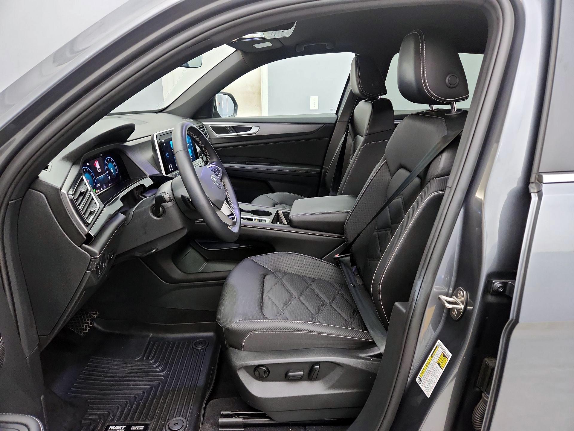 Thumbnail: 2024 Volkswagen Atlas - 11