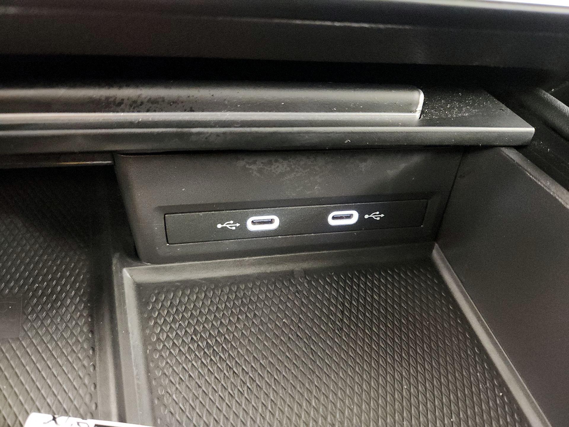 Thumbnail: 2024 Volkswagen Atlas - 18